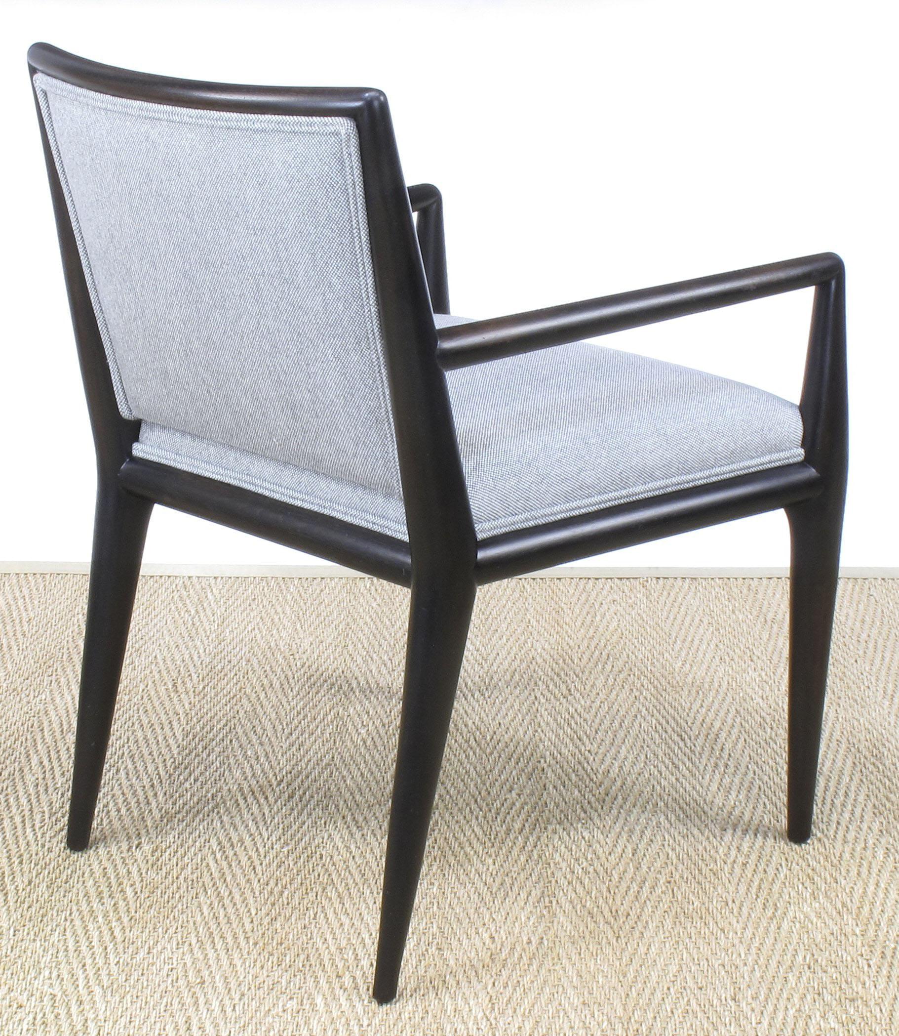 Paire de fauteuils aux lignes pures avec doublure de T.H. Robsjohn-Gibbings pour Widdicomb Excellent état - En vente à Chicago, IL