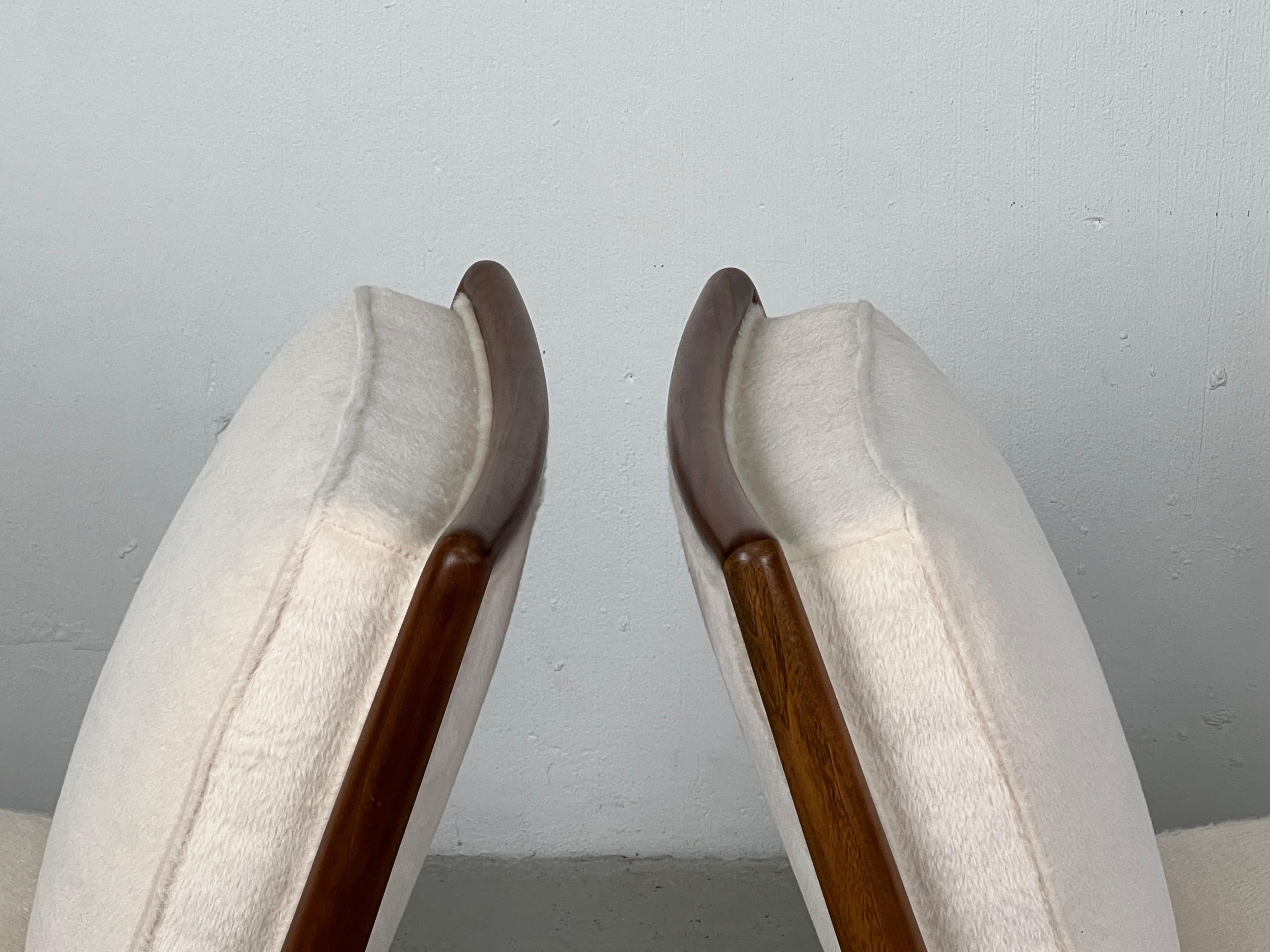 Pair of T.H. Robsjohn-Gibbings Slipper Chairs For Sale 8