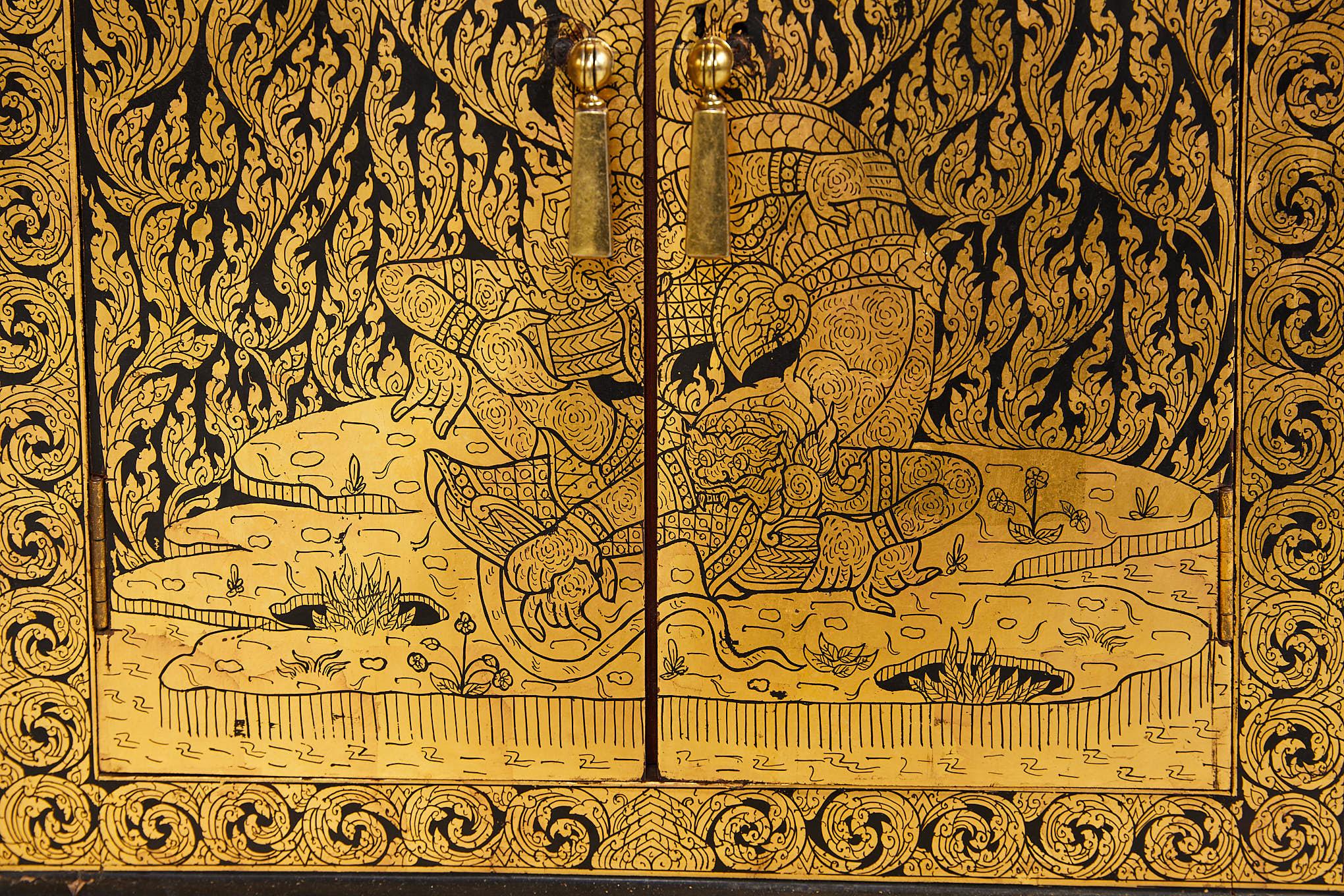 Pair of Thai Manuscript Cabinets of Lacquer and Gold Leaf, 20th Century 6