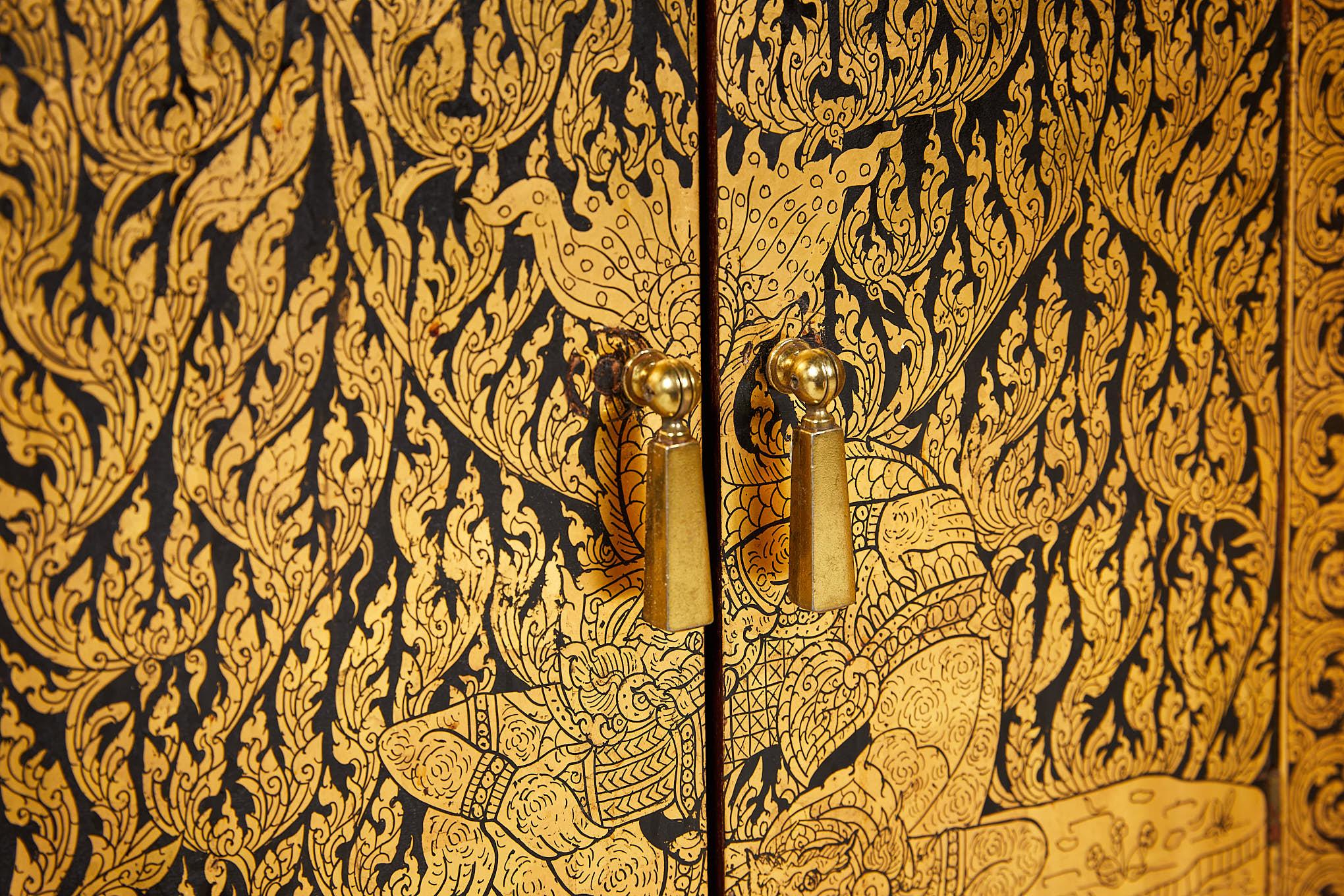 Pair of Thai Manuscript Cabinets of Lacquer and Gold Leaf, 20th Century 1