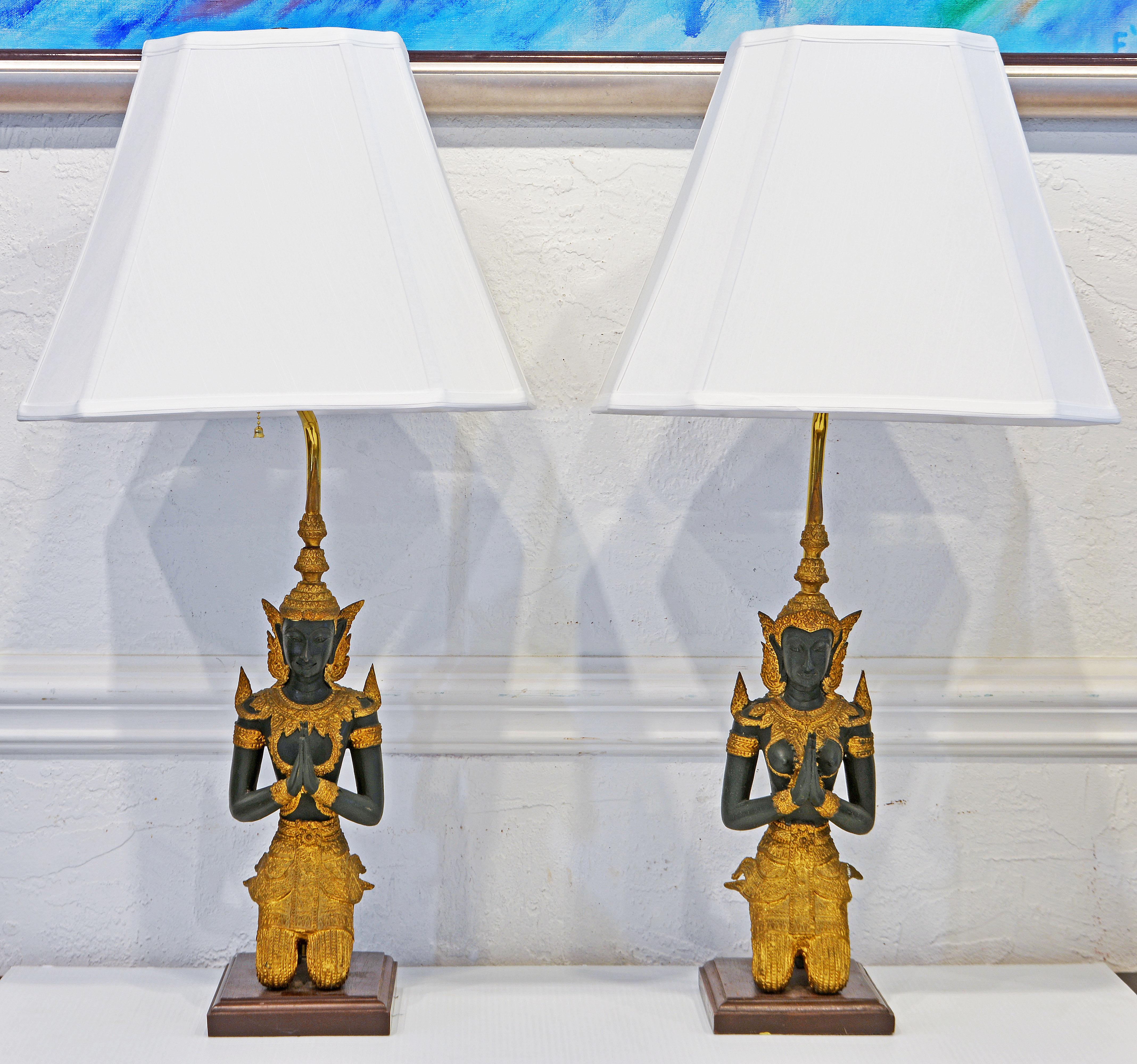 Pair of Thai Patinated and Gilt Bronze Male and Female Tempel Guards as Lamps 8