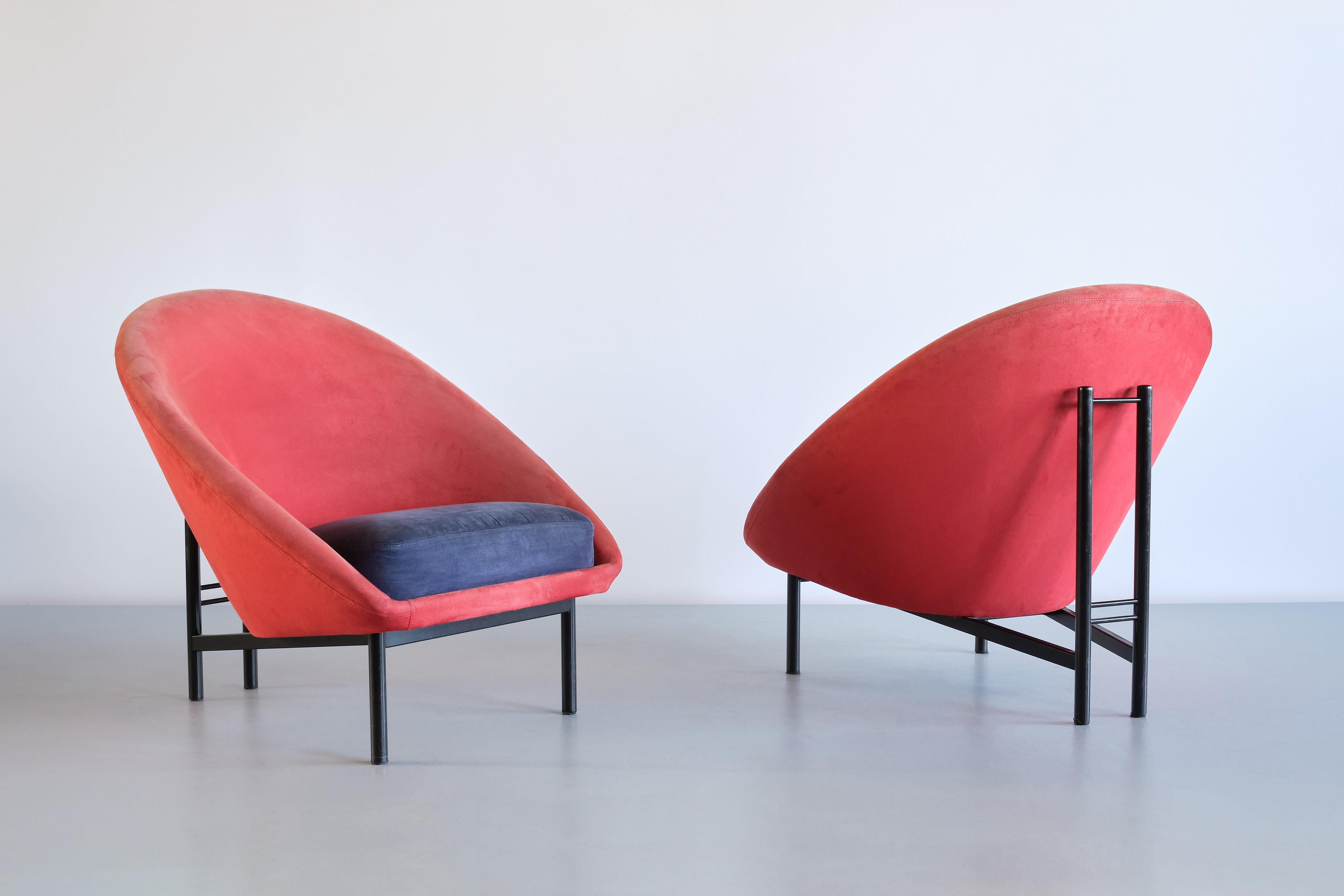 Mid-Century Modern Pair of Theo Ruth 'F815' Lounge Chairs, Artifort, Netherlands, 1960s For Sale