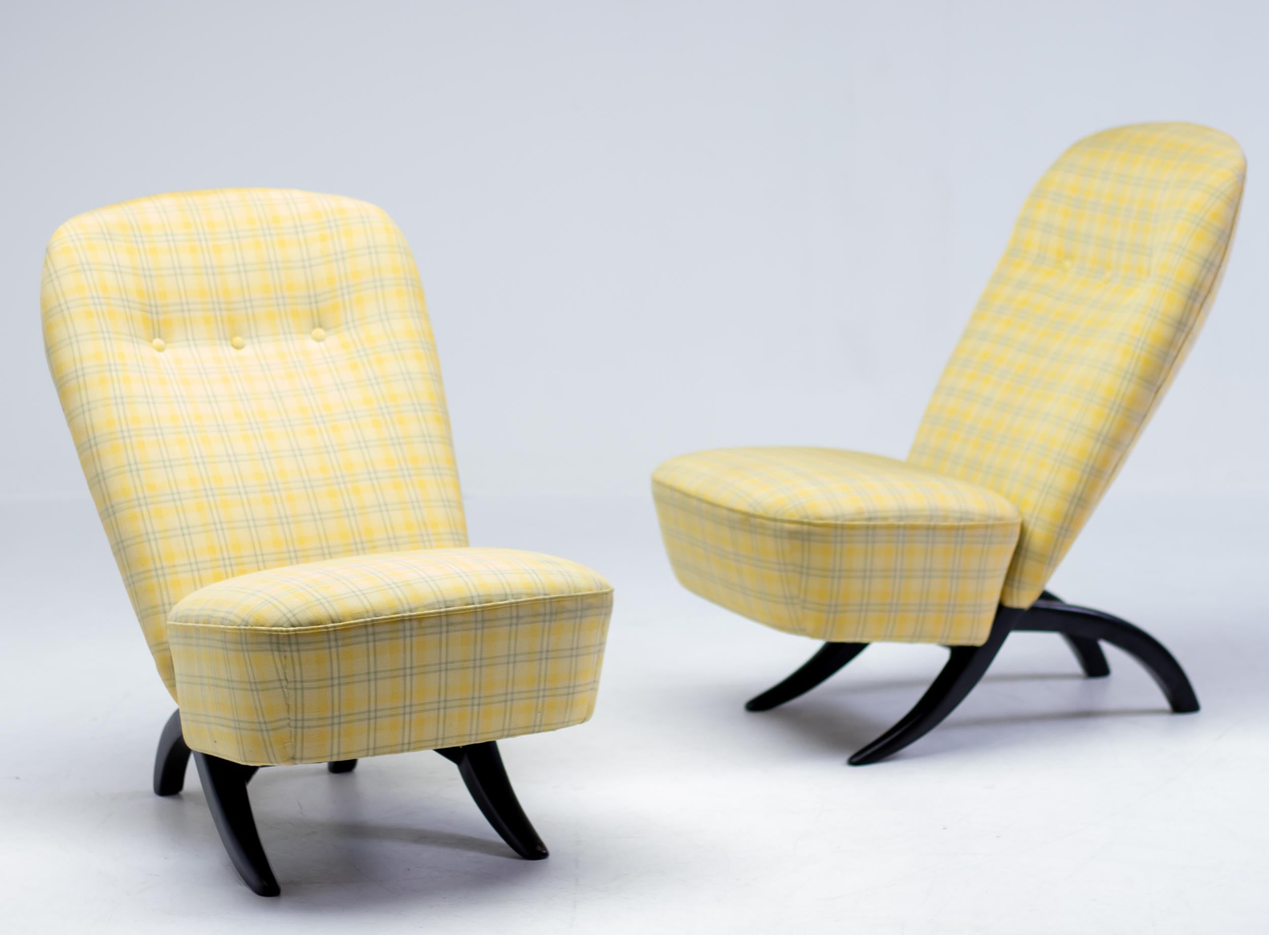 Pair of Theo Ruth for Artifort 'Congo' Easy Chairs 1