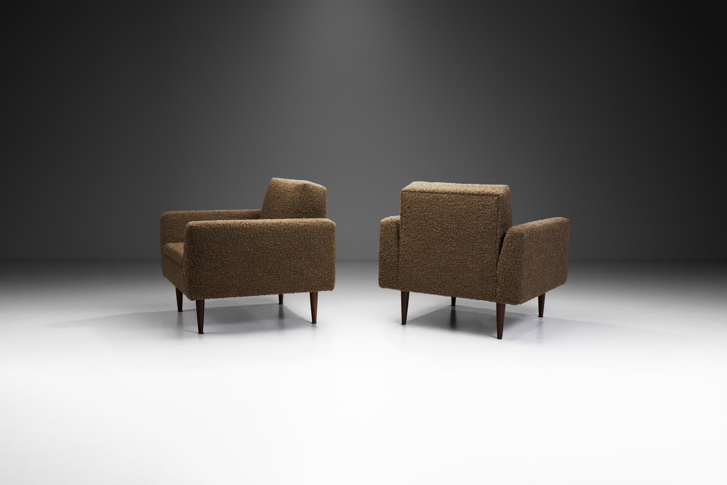 Pair of Theo Ruth Lounge Chairs for Artifort, Netherlands ca 1960s In Good Condition For Sale In Utrecht, NL