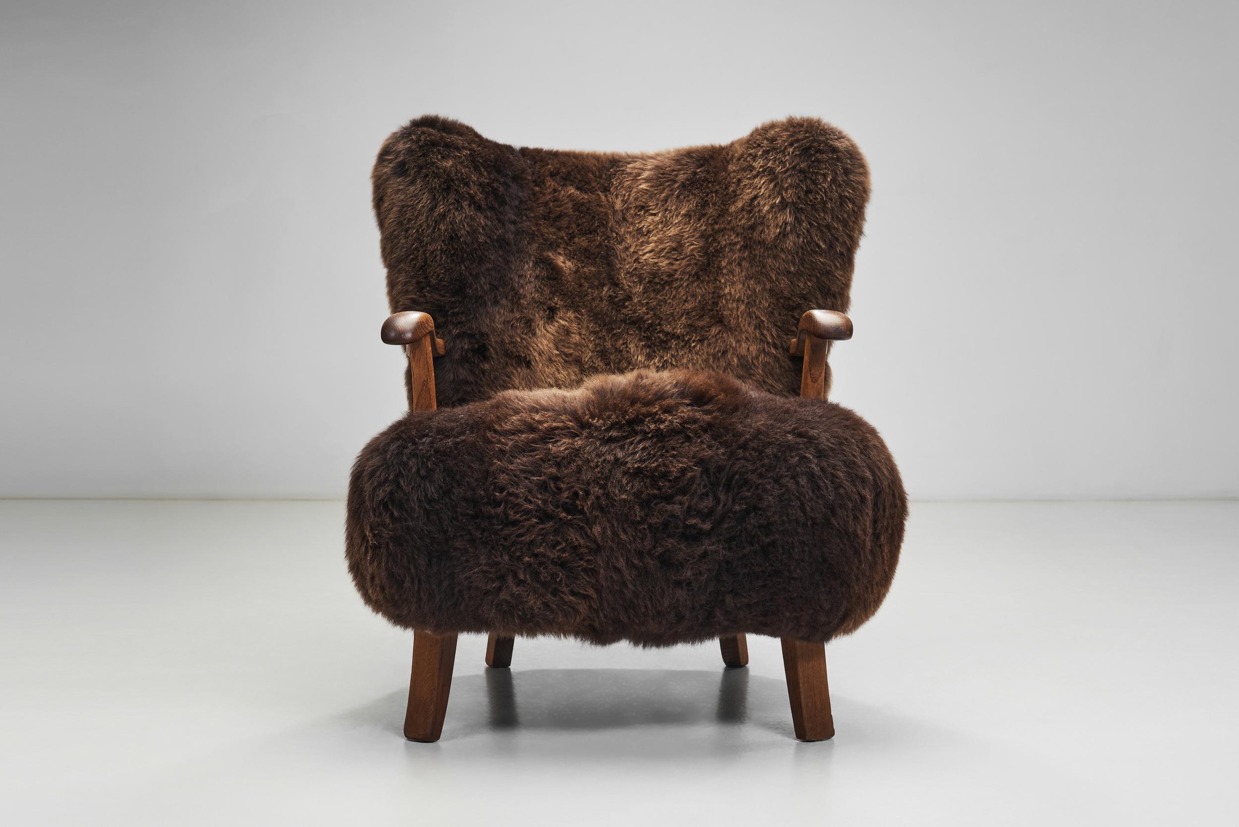Pair of Theo Ruth Lounge Chairs Upholstered in Sheepskin, Netherlands 1960s 1