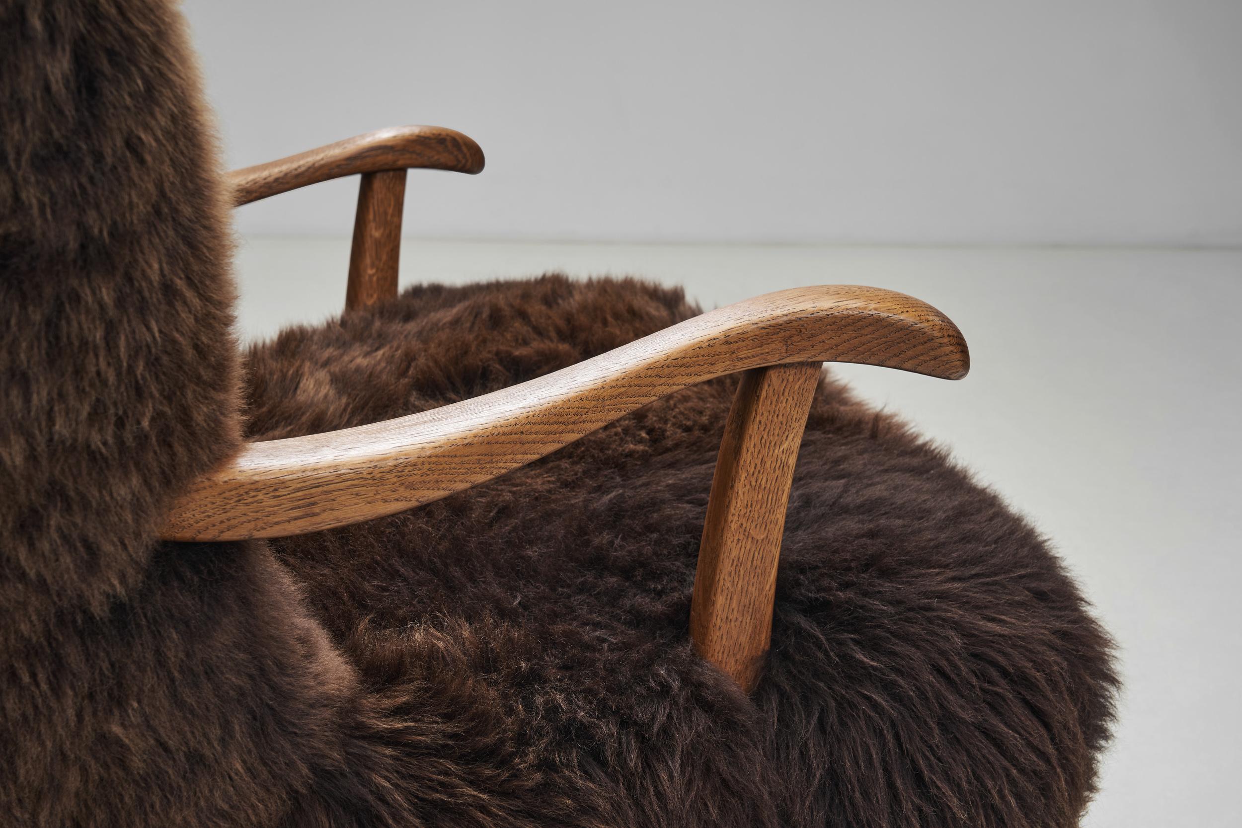 Pair of Theo Ruth Lounge Chairs Upholstered in Sheepskin, Netherlands 1960s 3