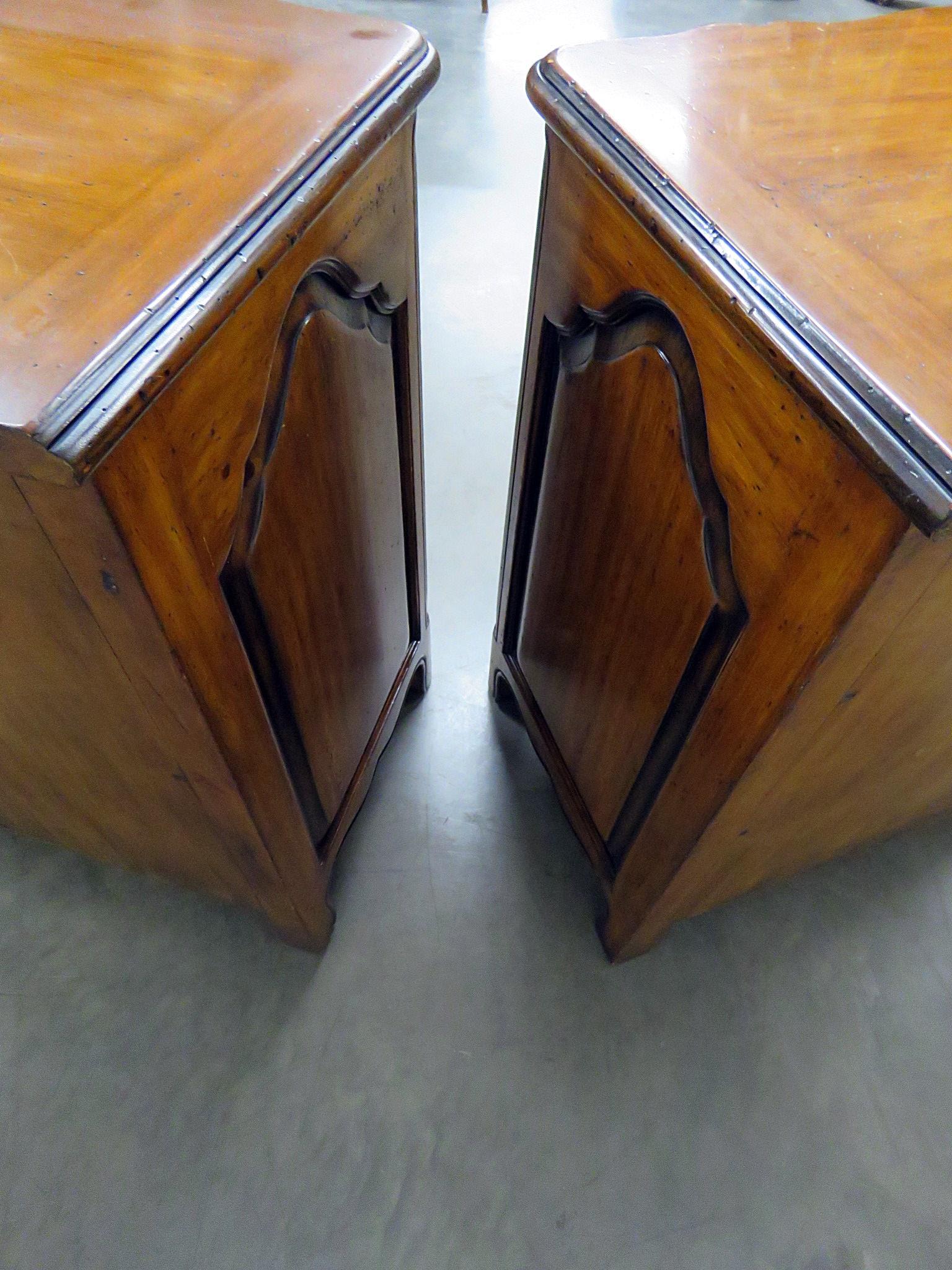 Pair of Theodore Alexander Chateau Du Vallois Commodes Nightstands 5