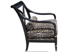 Pareja de sillas club estilo Regencia de los Talleres Therien para Dessin Fournir