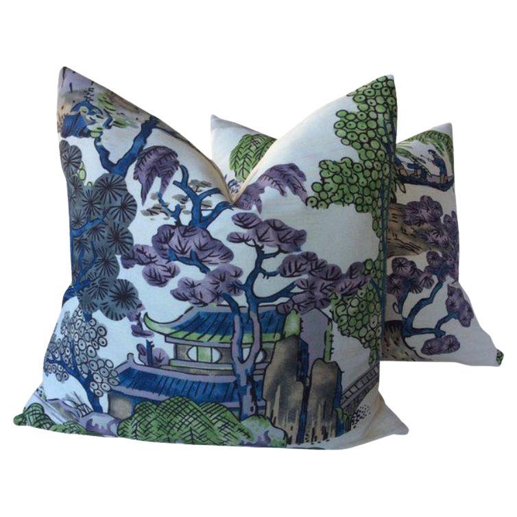 Coppia di cuscini Thibaut "Asian Scenic" con imbottitura in piuma d
oca blu e viola
