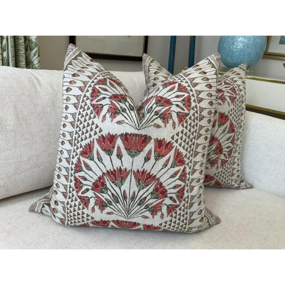 Paire d'oreillers complets en peluche garnis de duvet Thibaut 