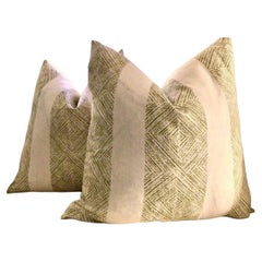 Coppia di cuscini Thibaut "Clipperton Stripe" in Greene & Greene