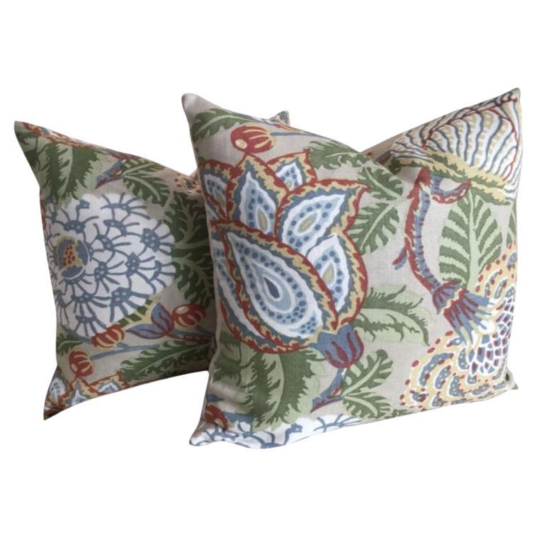 Coppia di cuscini Thibaut "Mitford" in beige con imbottitura in piuma d
oca da 22 pollici