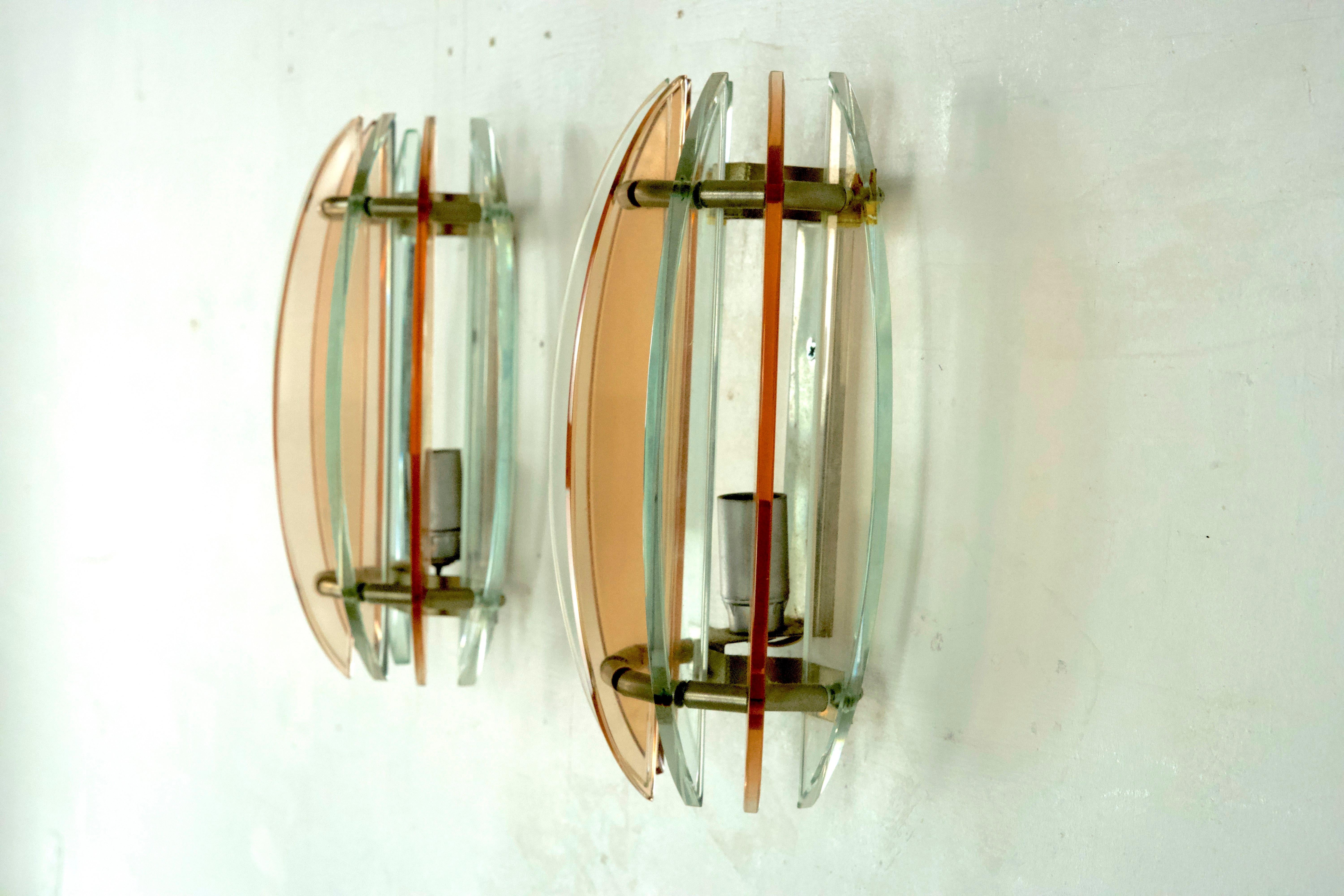 Paire d'appliques en verre épais par Veca, Italie, années 1960 1