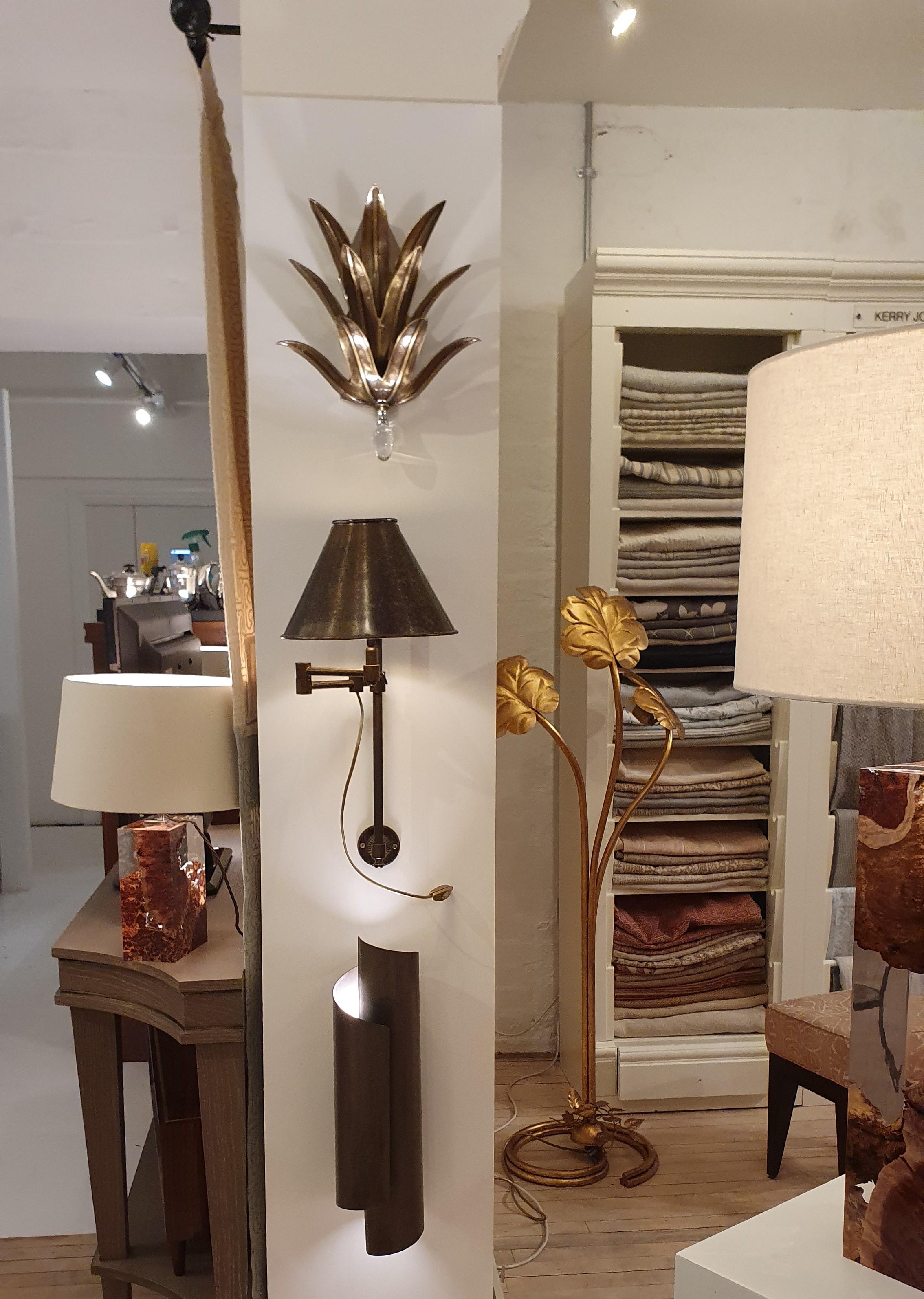 Pair of thick single sheet Brass Curve wall sconces in Antique Brass For Sale 2