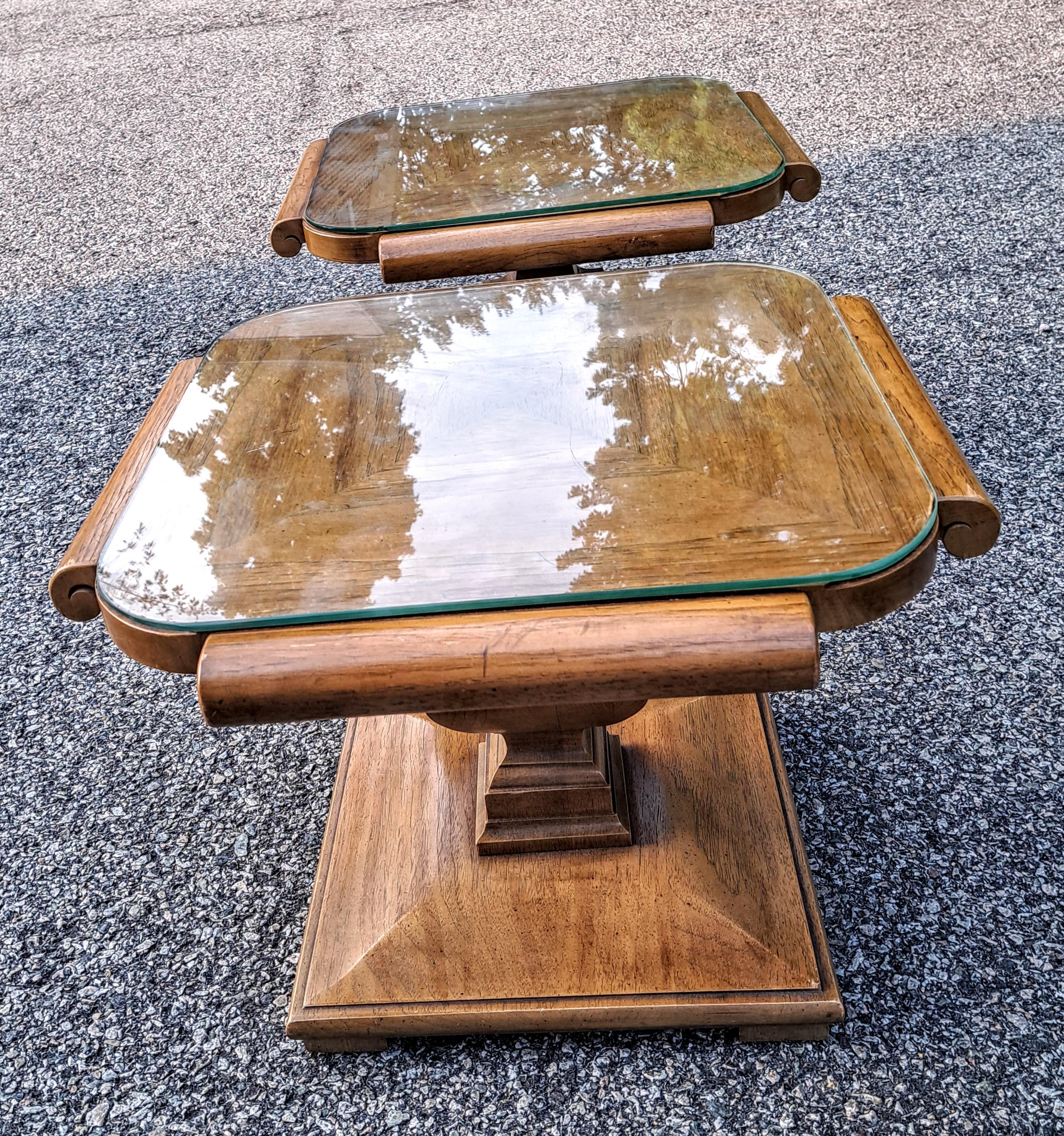 Pair of Thomasville French Provincial Carved Wood Side Tables with Custom Glass In Good Condition For Sale In Weymouth, MA