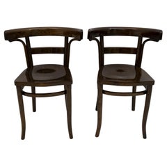 Pair of Thonet Austrian Bentwood Chairs, 1925