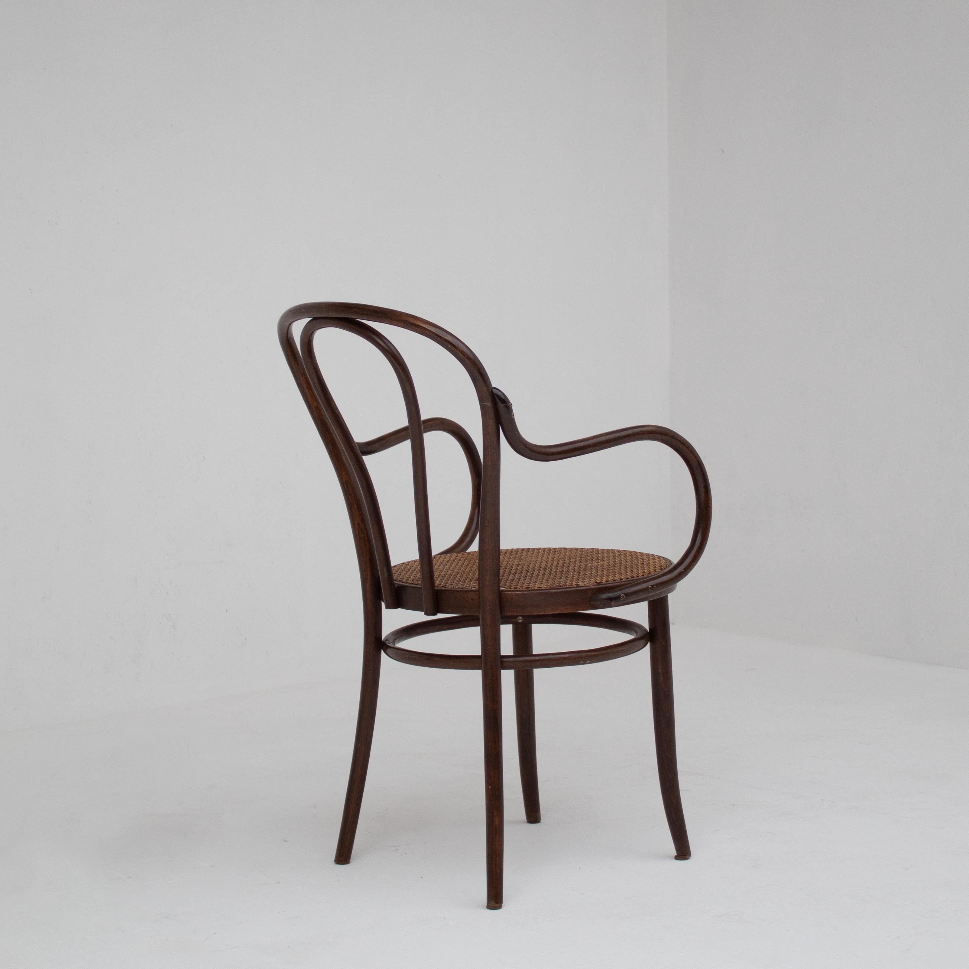italien Paire de fauteuils en bois de Thonet en vente
