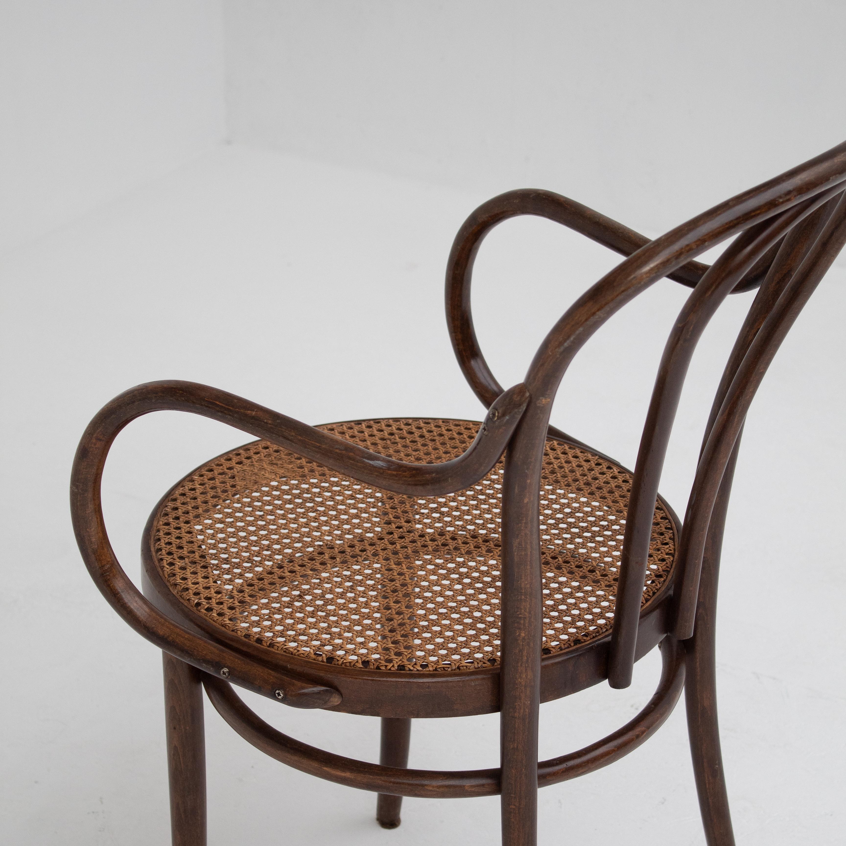 Bois Paire de fauteuils en bois de Thonet en vente