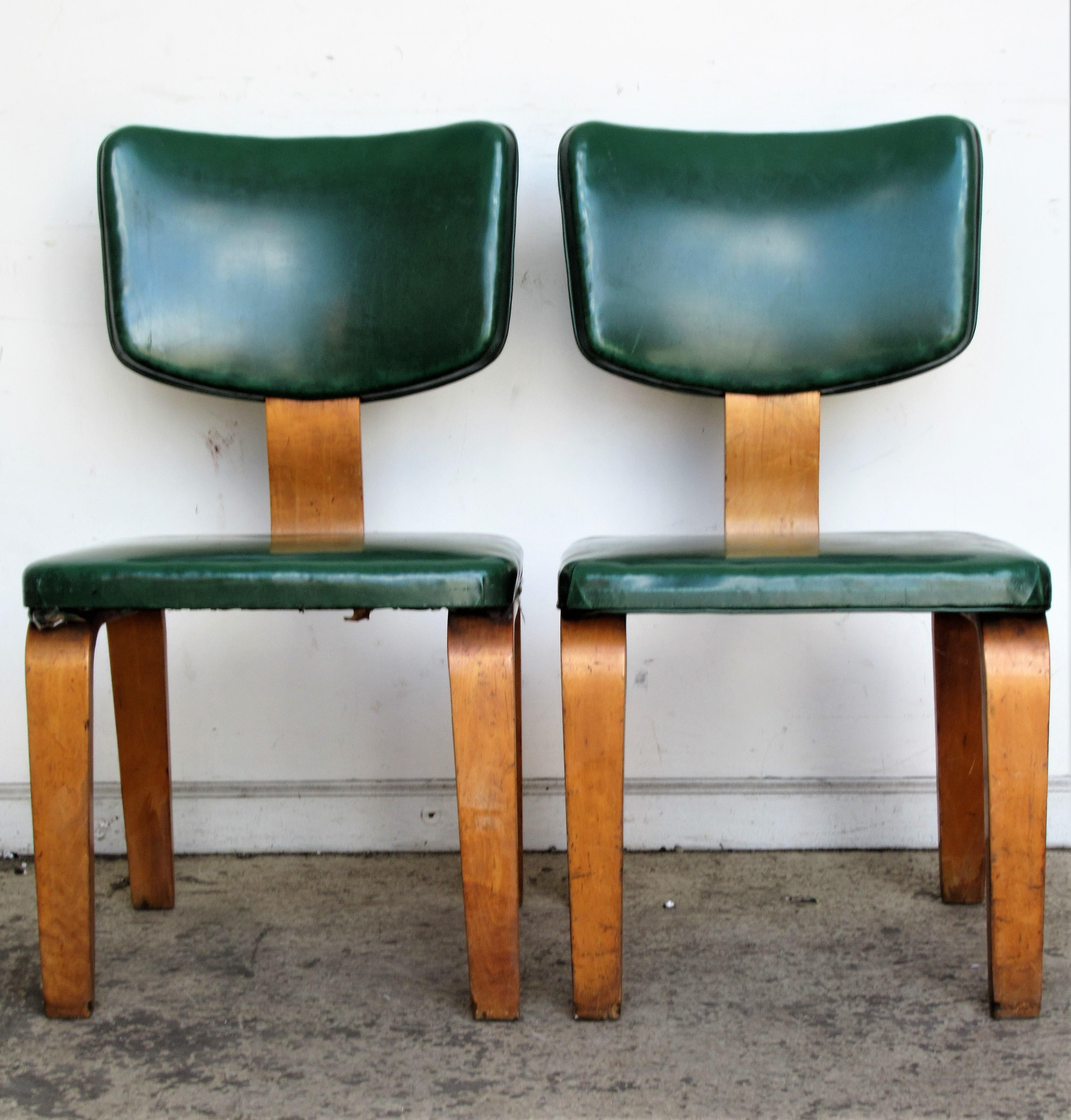 Mid-Century Modern Pair of Thonet Chairs