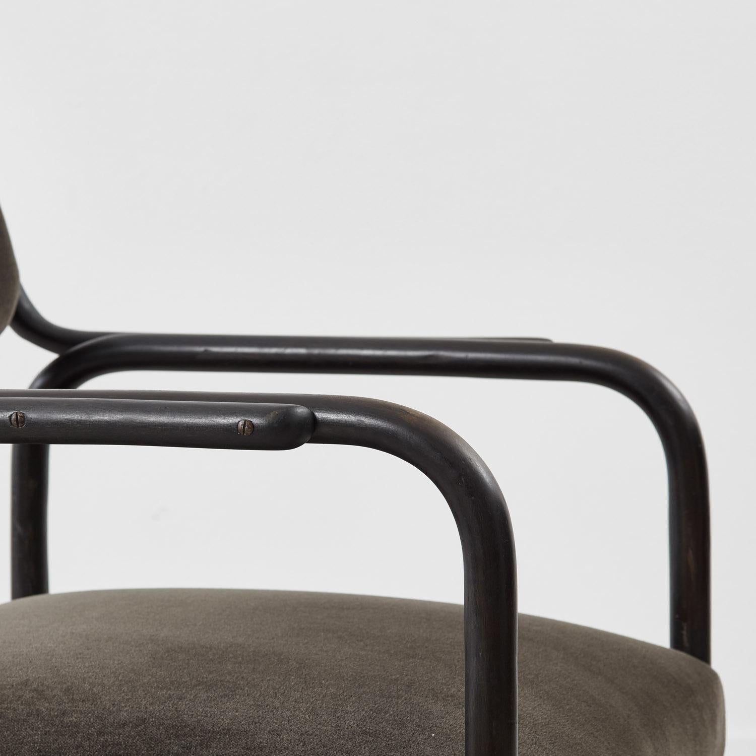 Two Thonet Mundus A 60 F armchairs - Austria, 1929 For Sale 4