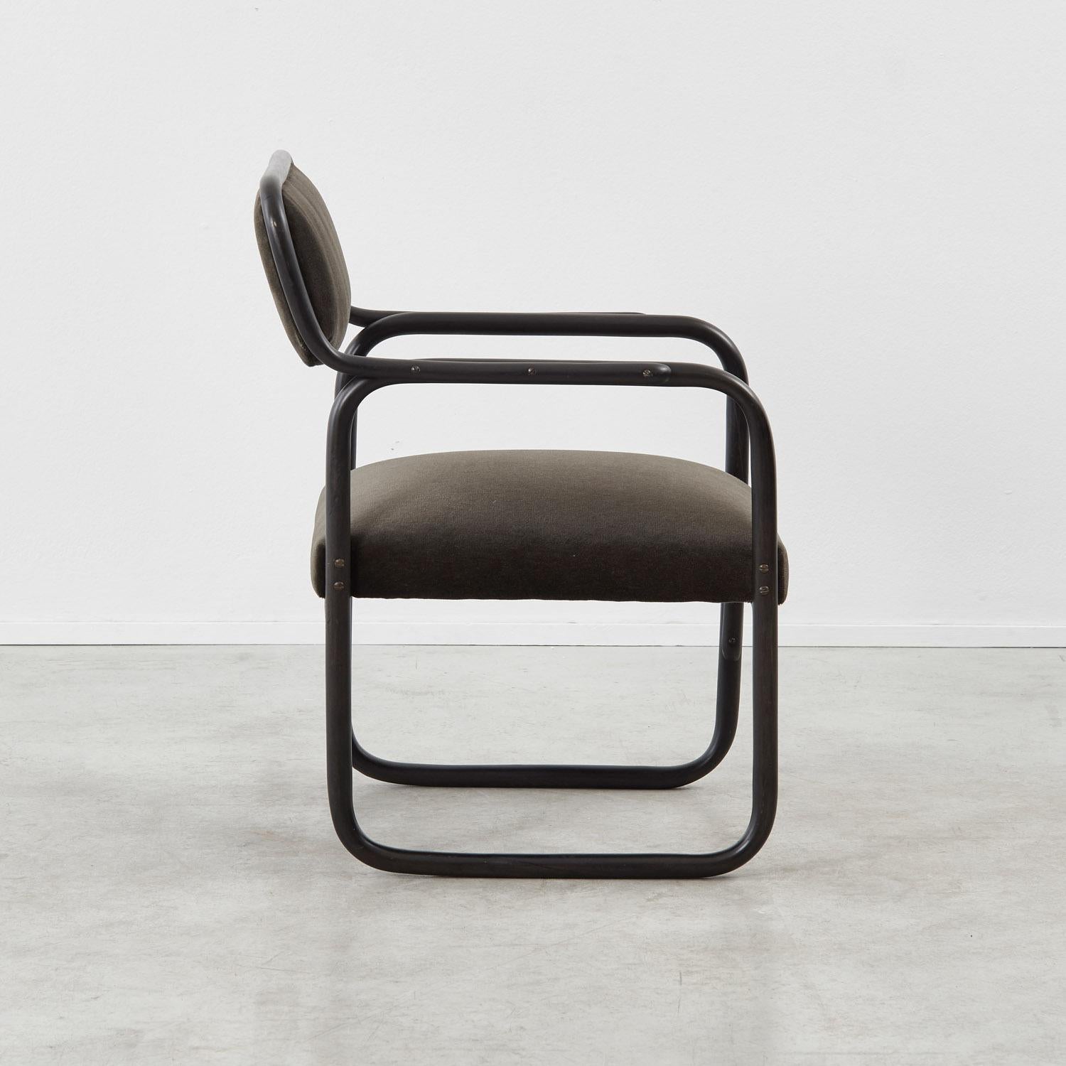 Two Thonet Mundus A 60 F armchairs - Austria, 1929 In Good Condition For Sale In London, GB
