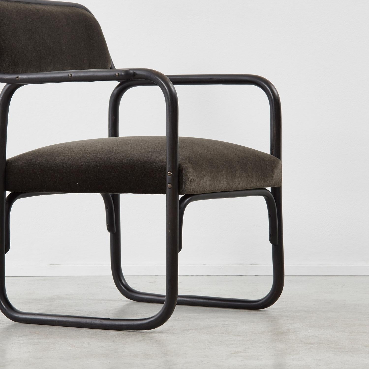 Two Thonet Mundus A 60 F armchairs - Austria, 1929 For Sale 2