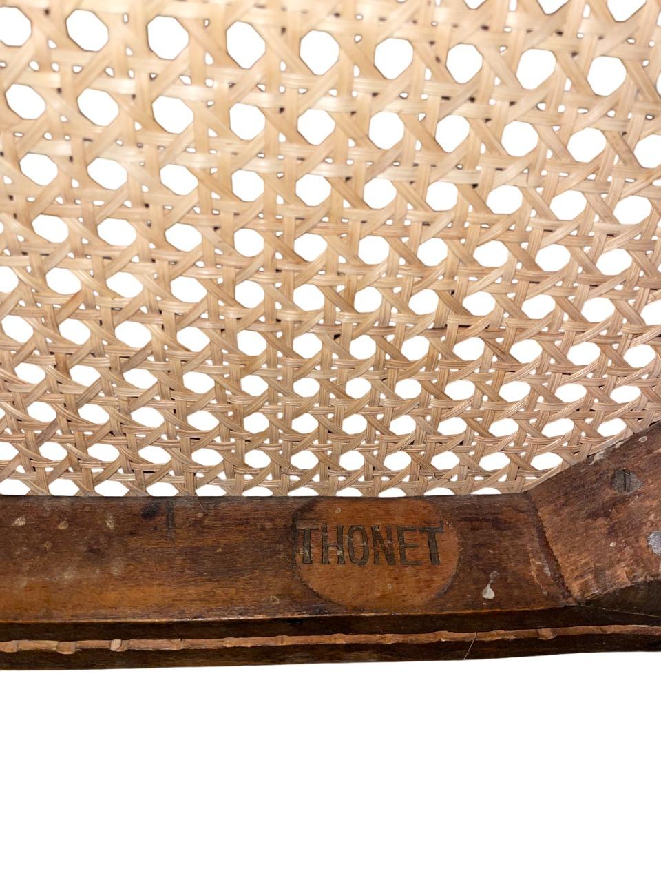 Fin du XIXe siècle Rare paire de chaises Thonet en rotin, fabriquées en 1890, stable et en bon état en vente