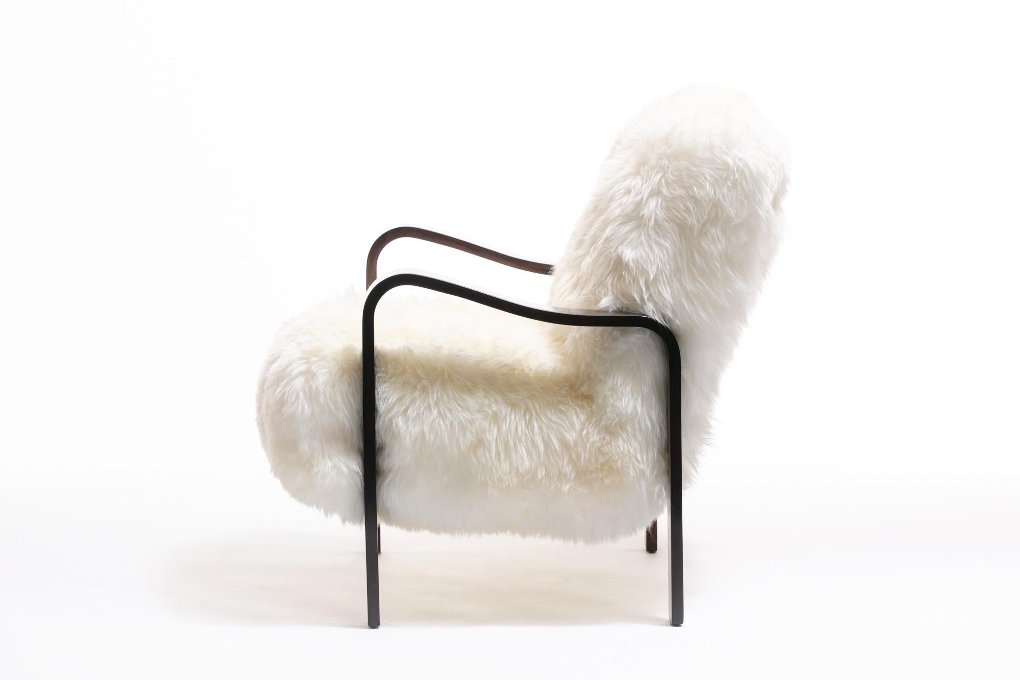 Pair of Thonet Sculptural Bentwood and Ivory Sheepskin Armchairs, circa 1950 3