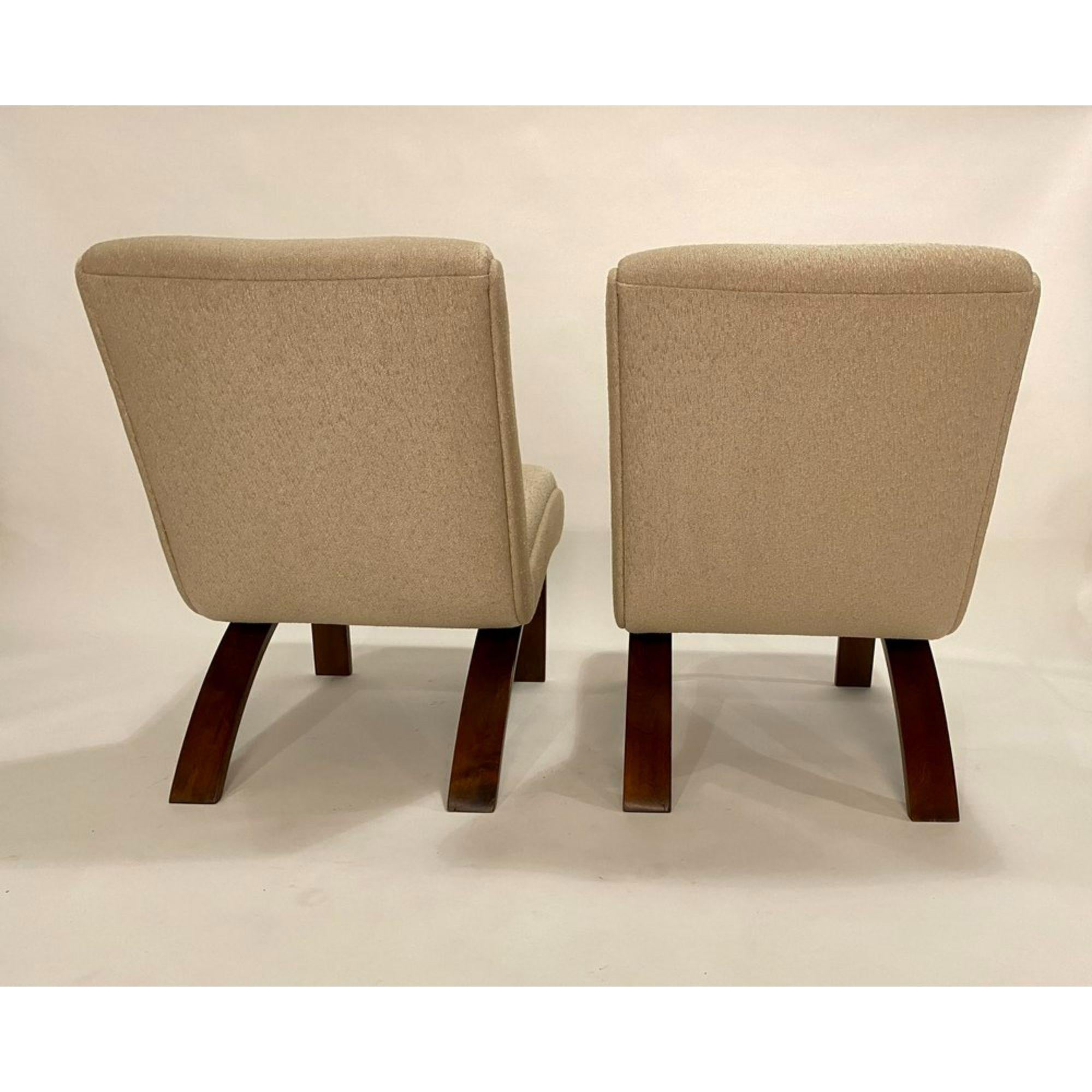 Pair of Thonet Slipper Chairs in Chenille Fabric and Bentwood Walnut Legs In Excellent Condition In Chicago, IL