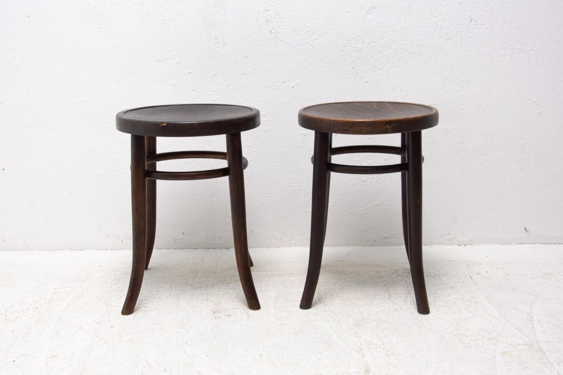 Pair of Thonet stools, 1920´s, Czechoslovakia 8