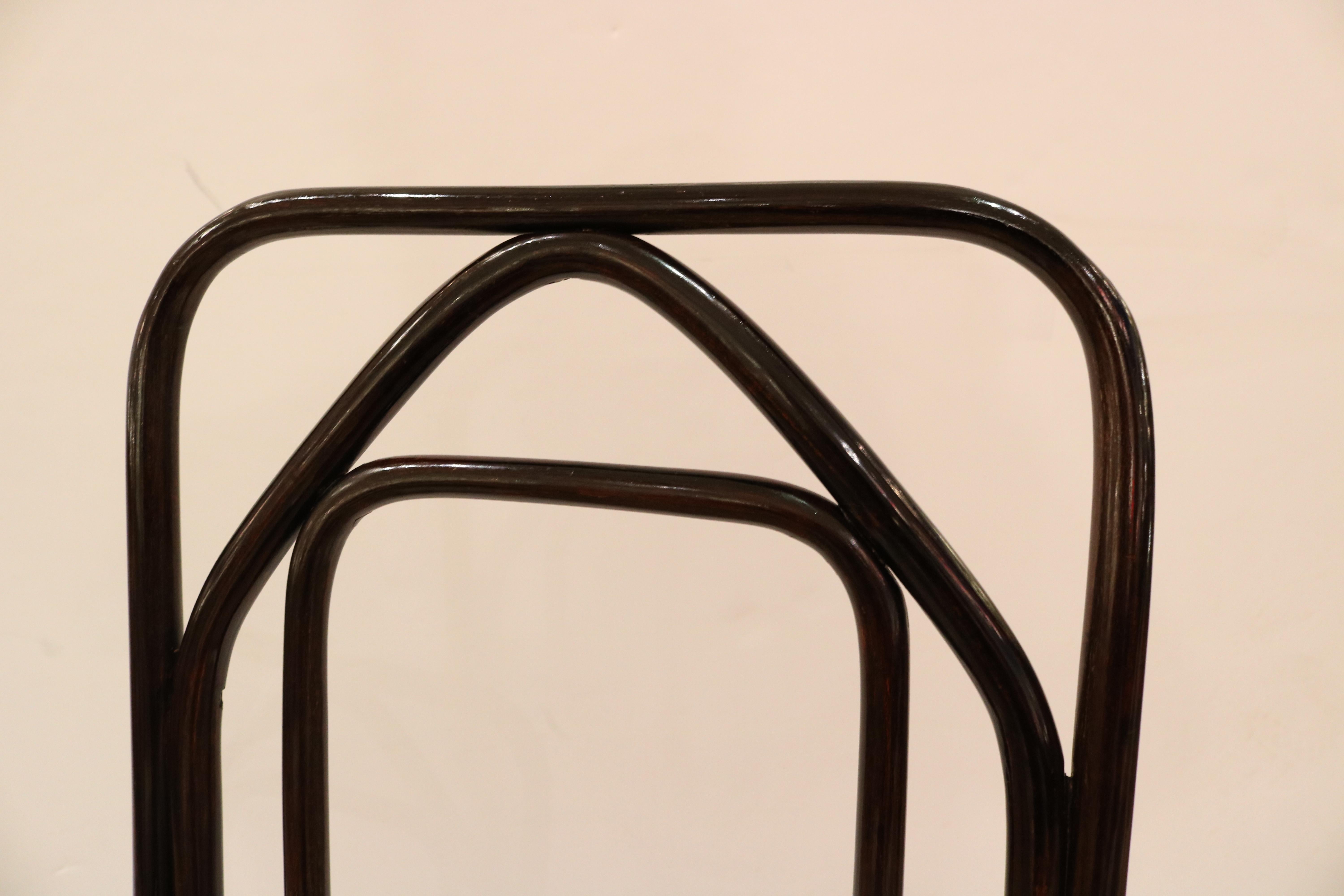 Pair of Thonet Vienna Secession Side Chairs , Austria 1915 For Sale 2