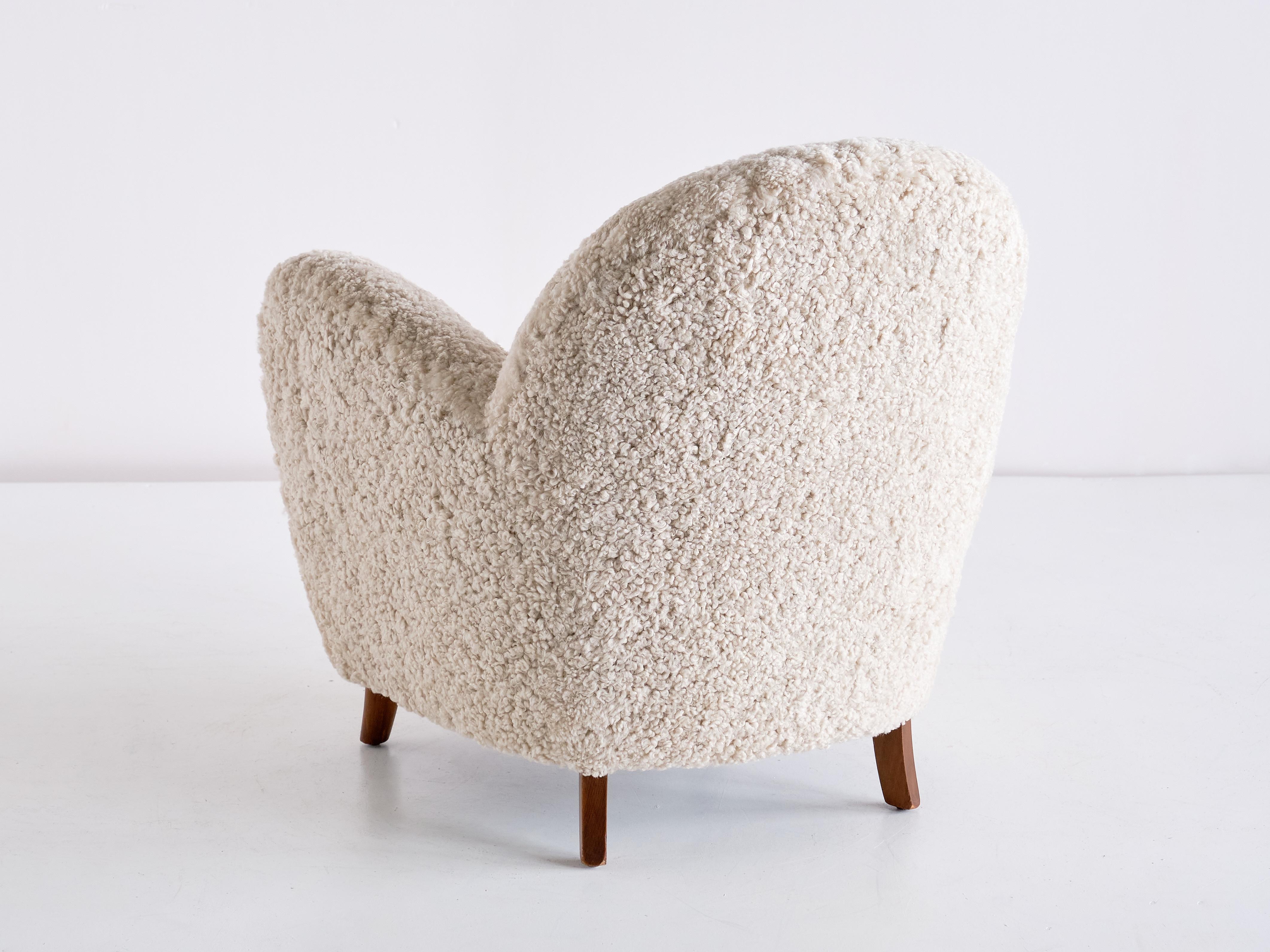 Pair of Thorald Madsen Armchairs in Sheepskin and Beech, Denmark, Mid 1930s For Sale 5