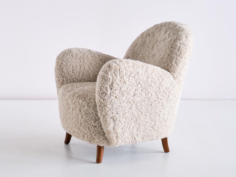 Pair of Thorald Madsen Armchairs in Sheepskin and Beech, Denmark, Mid 1930s 8
