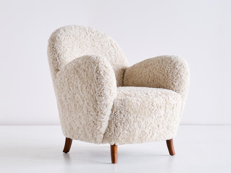 Pair of Thorald Madsen Armchairs in Sheepskin and Beech, Denmark, Mid 1930s 1
