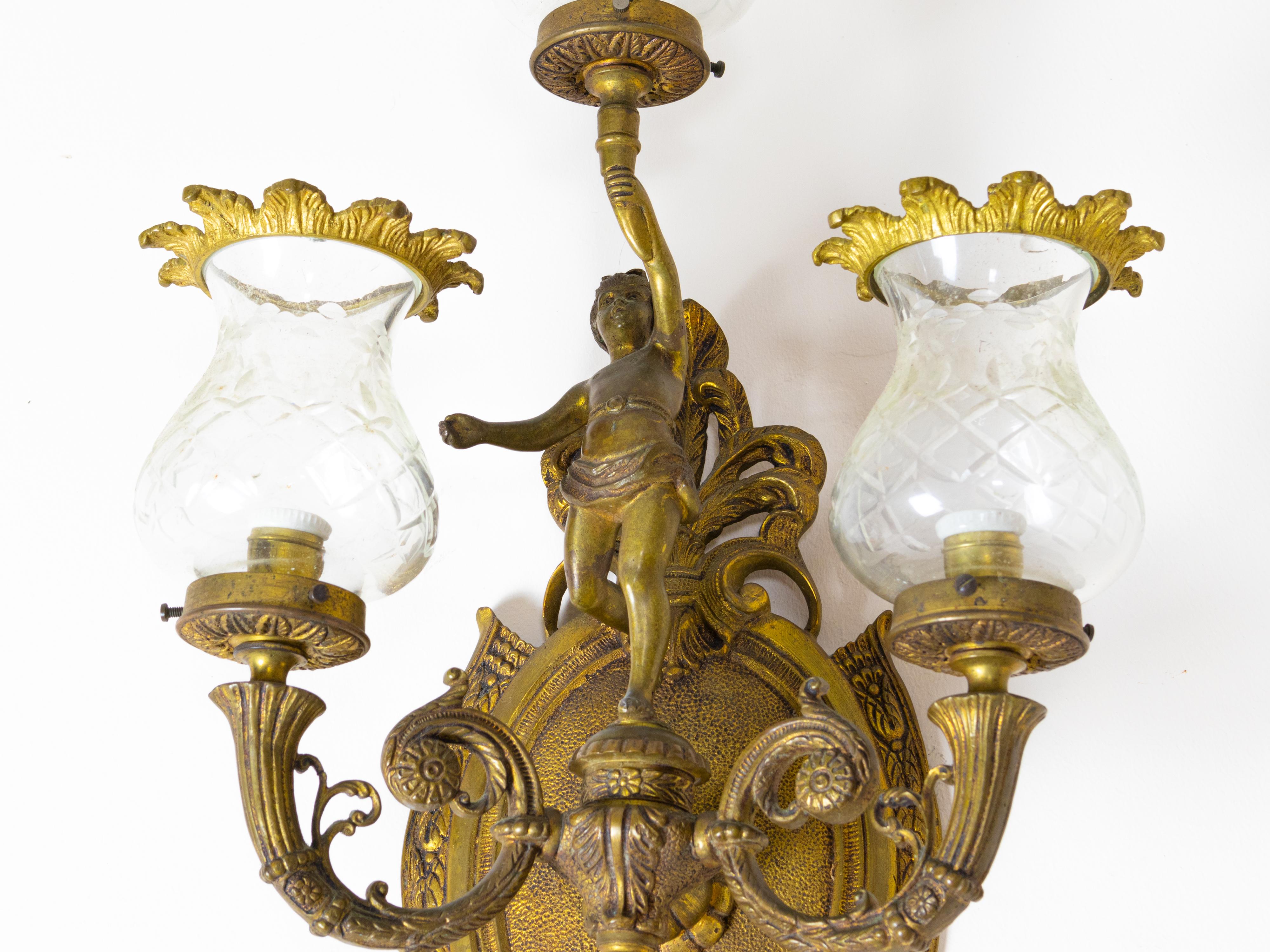 Pair Of Three Arms Bronze Wall Sconce, Portugal, 1900s In Good Condition For Sale In Lisbon, PT
