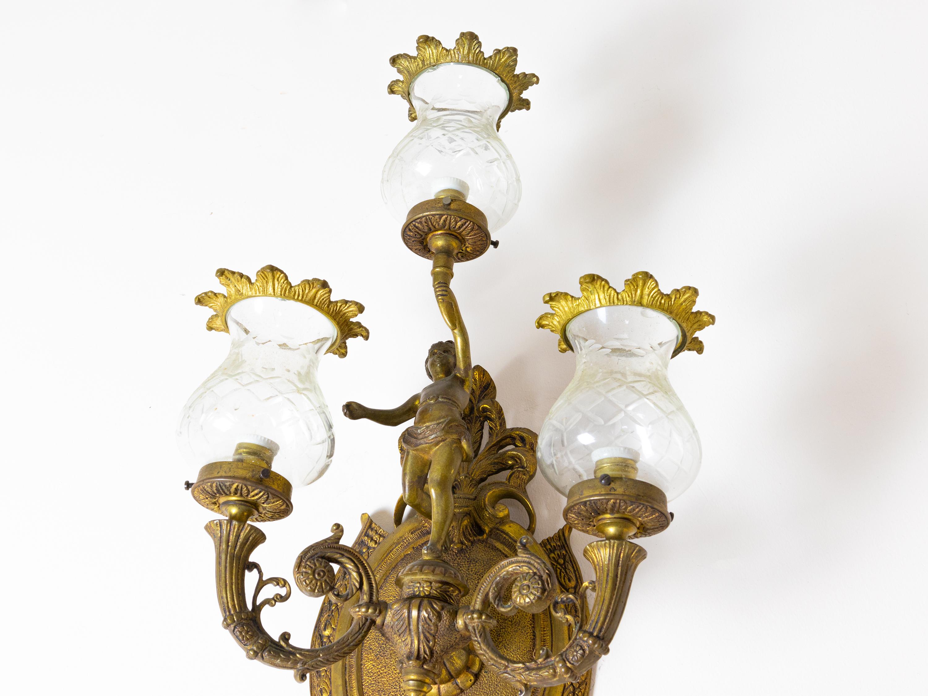 Pair Of Three Arms Bronze Wall Sconce, Portugal, 1900s For Sale 1