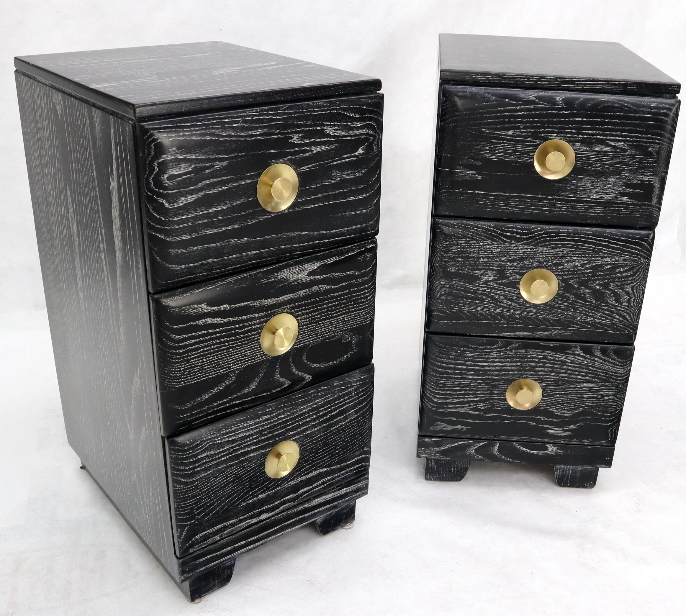 Pair of Three-Drawer Ceruised Oak Nightstands End Tables For Sale 4