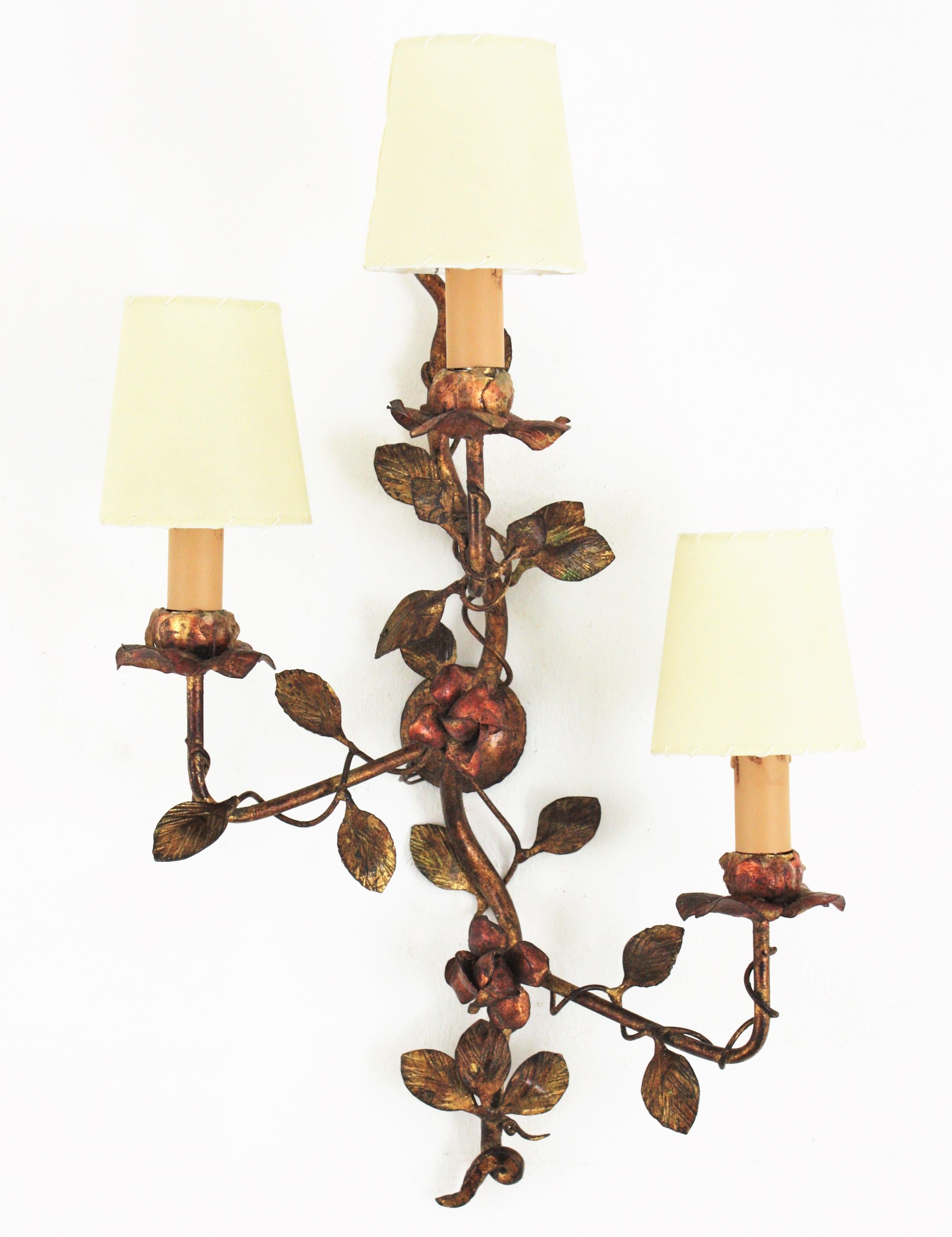 Spanish Pair of Foliage Floral Tole Wall Sconces in Polychromed Gilt Iron For Sale