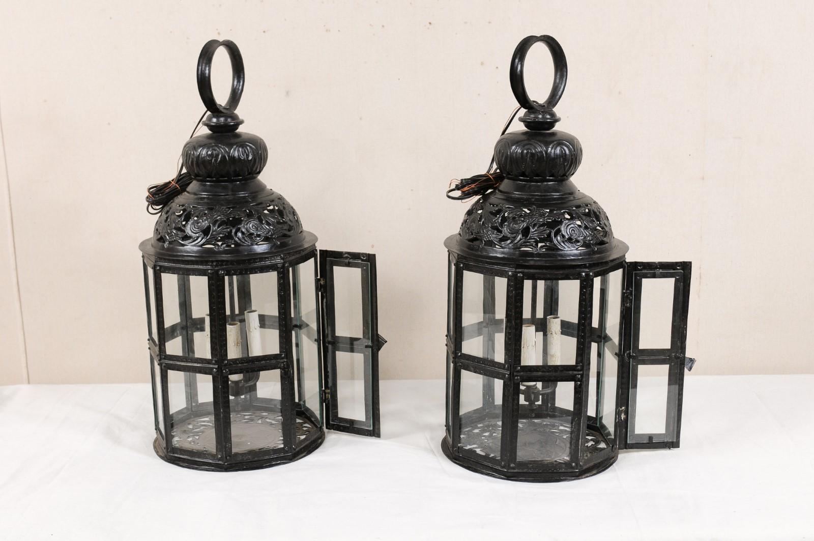 Pair of Three-Light Moroccan-Inspired European Lanterns in Black Color w/Glass For Sale 2