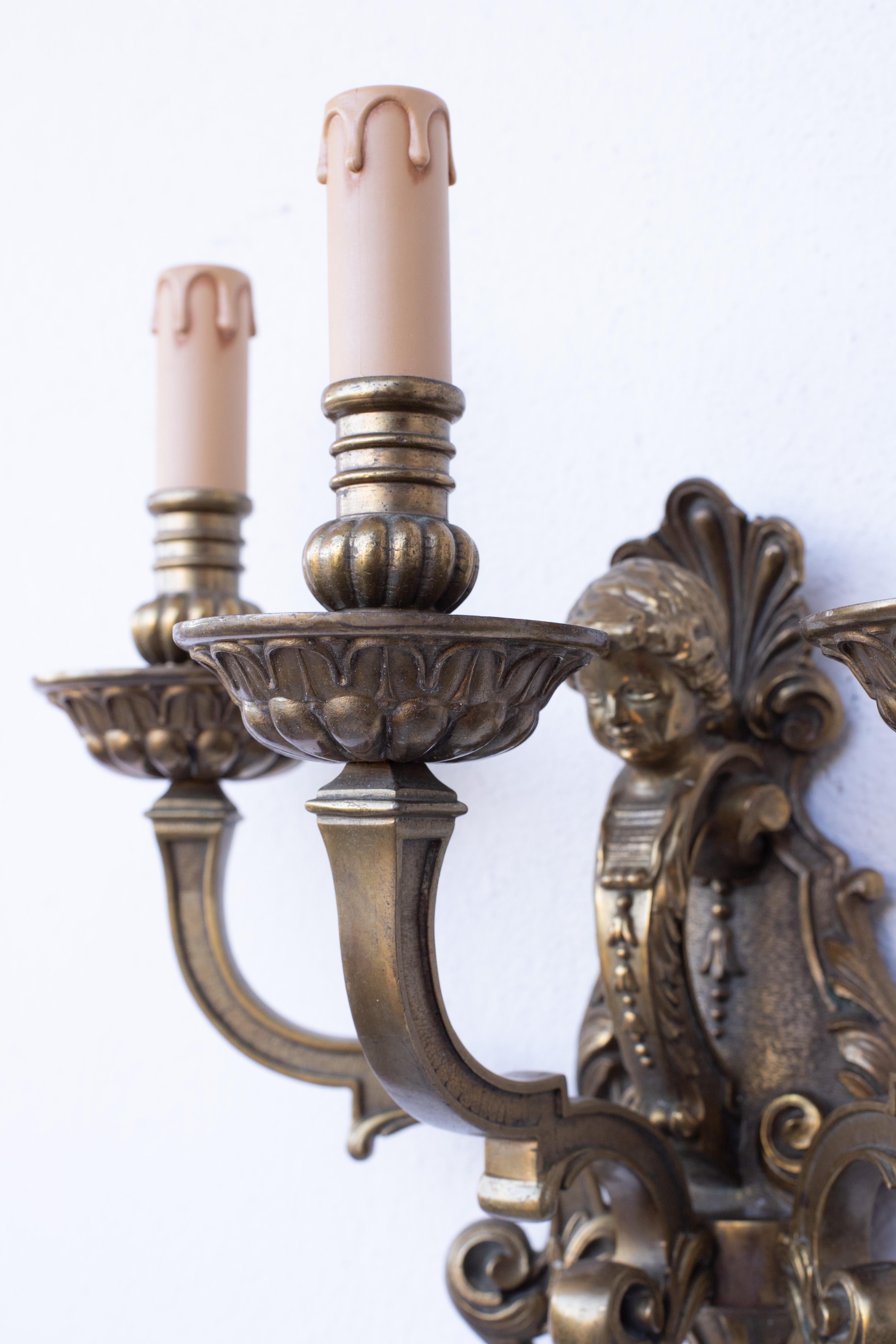 Pair of three-light sconces in the Louis XVI style For Sale 5