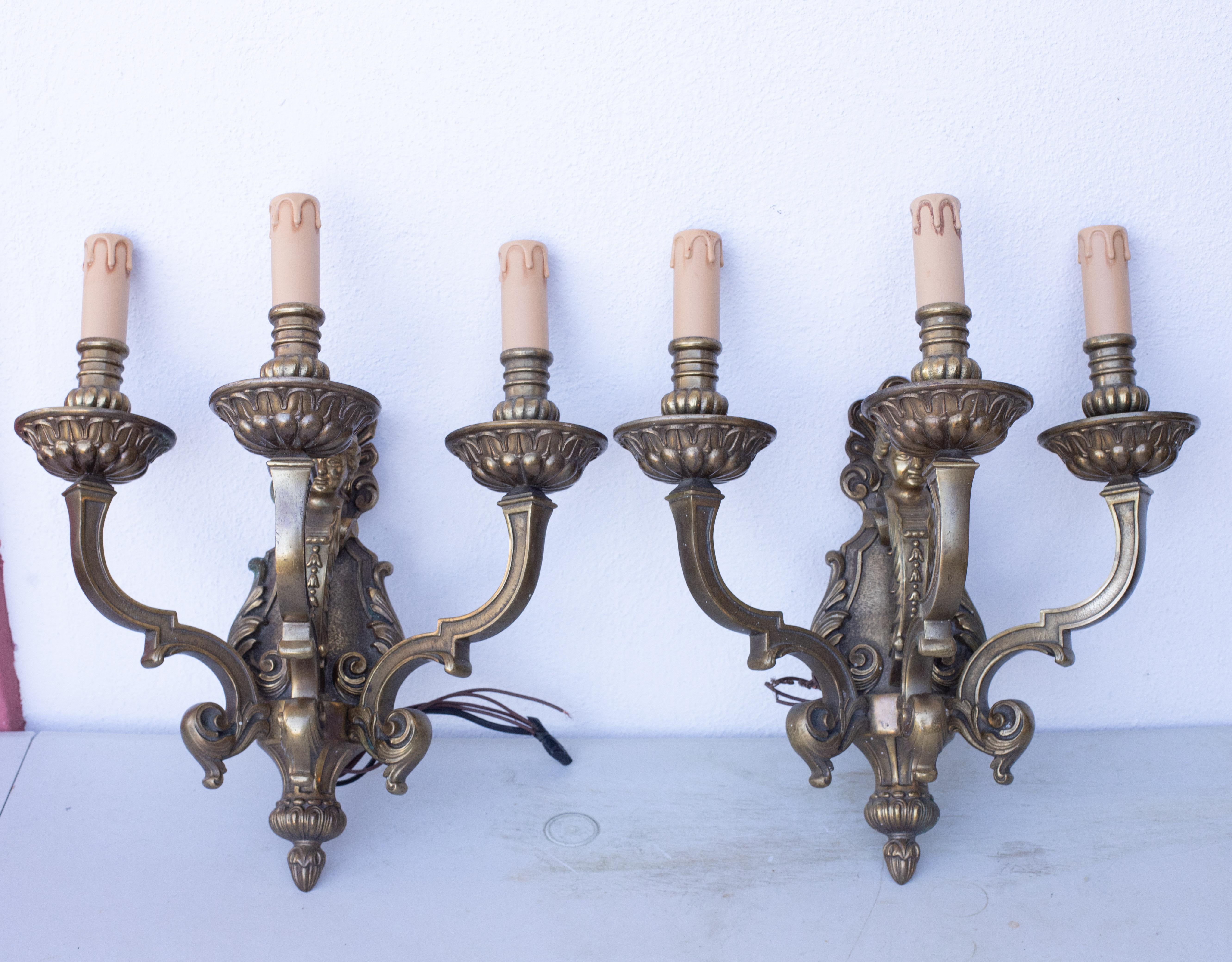 Pair of three-light sconces in the Louis XVI style For Sale 6