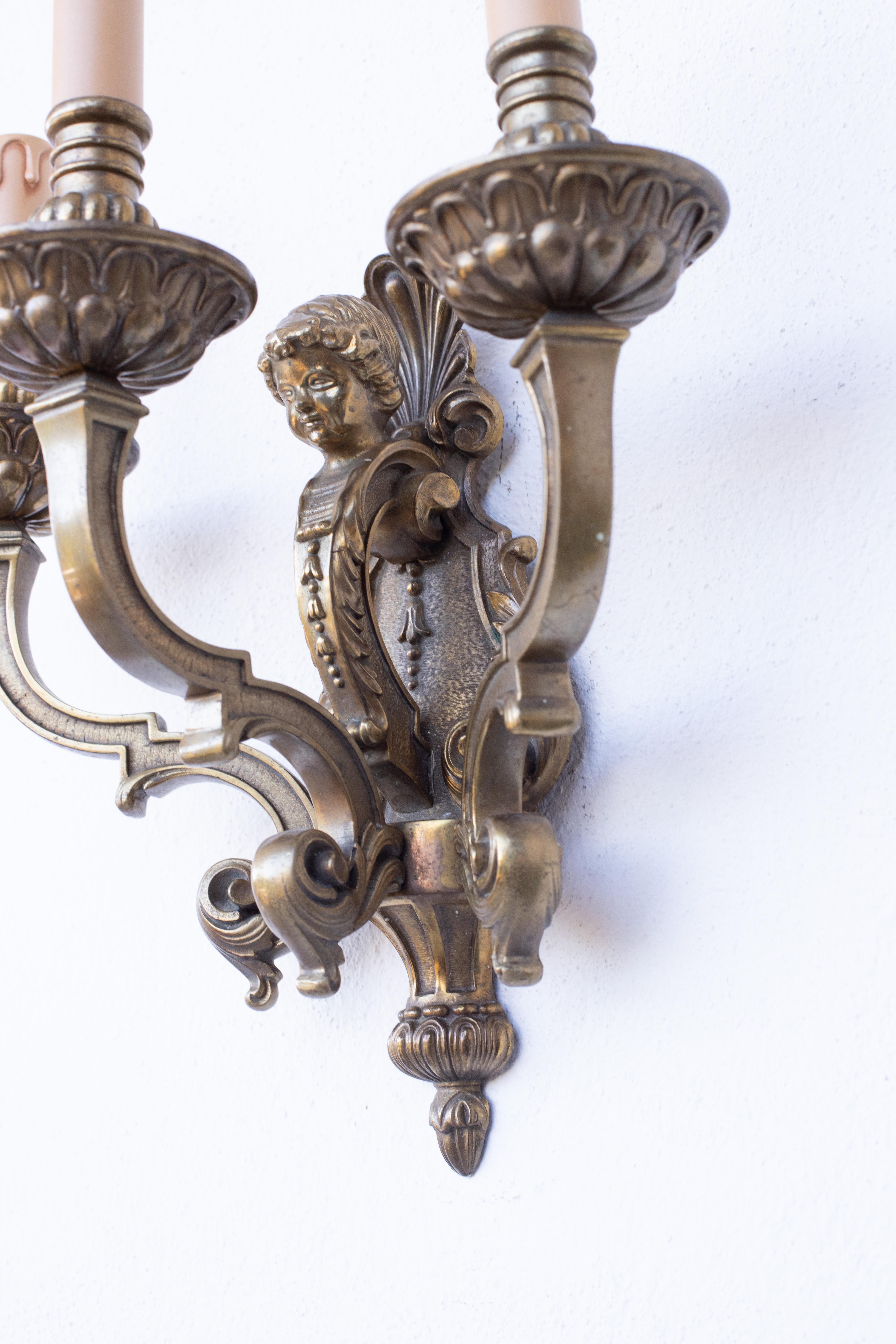 Pair of three-light sconces in the Louis XVI style For Sale 4