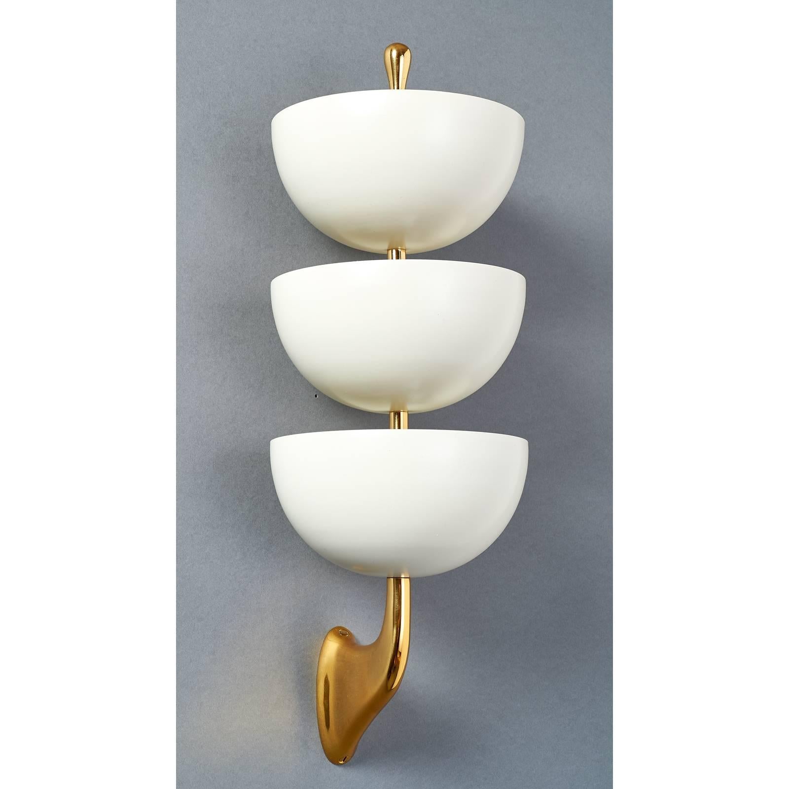 Mid-Century Modern Pair of Three-Tiered Enameled Metal Sconces by Stilnovo, Italy, 1950s