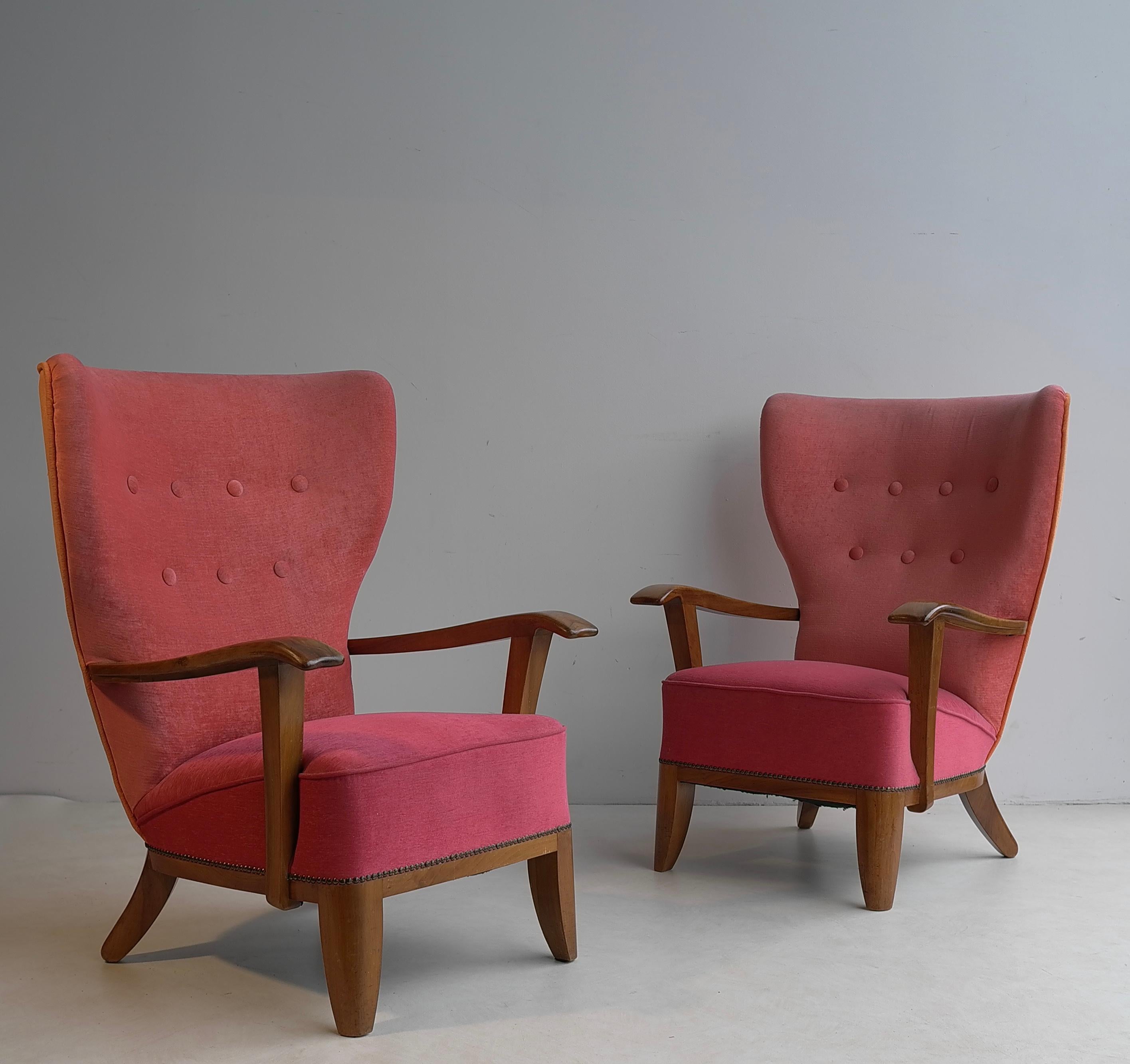 Pair of Three-Tone Mid-Century Modern Wingback Armchairs, France, 1948 For Sale 5