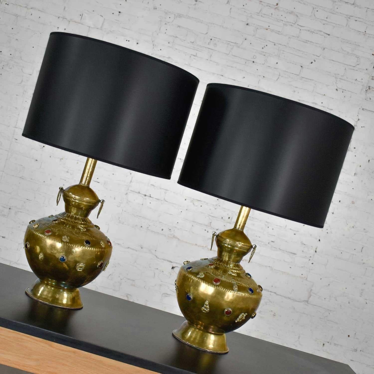 hammered gold table lamp