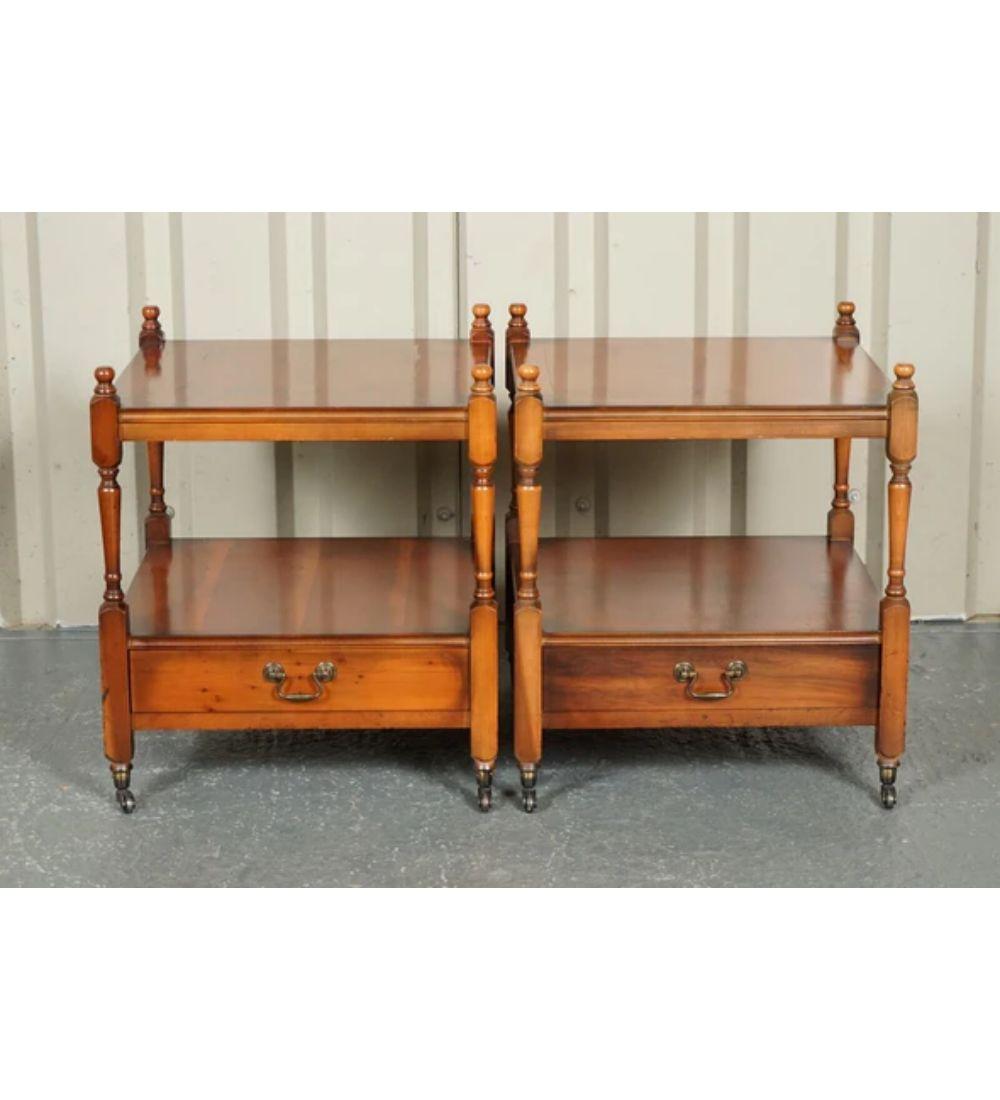 Hand-Crafted Pair of Tier Burr Yew Wood Nightstands End Lamp Bedside Tables, 1950s For Sale