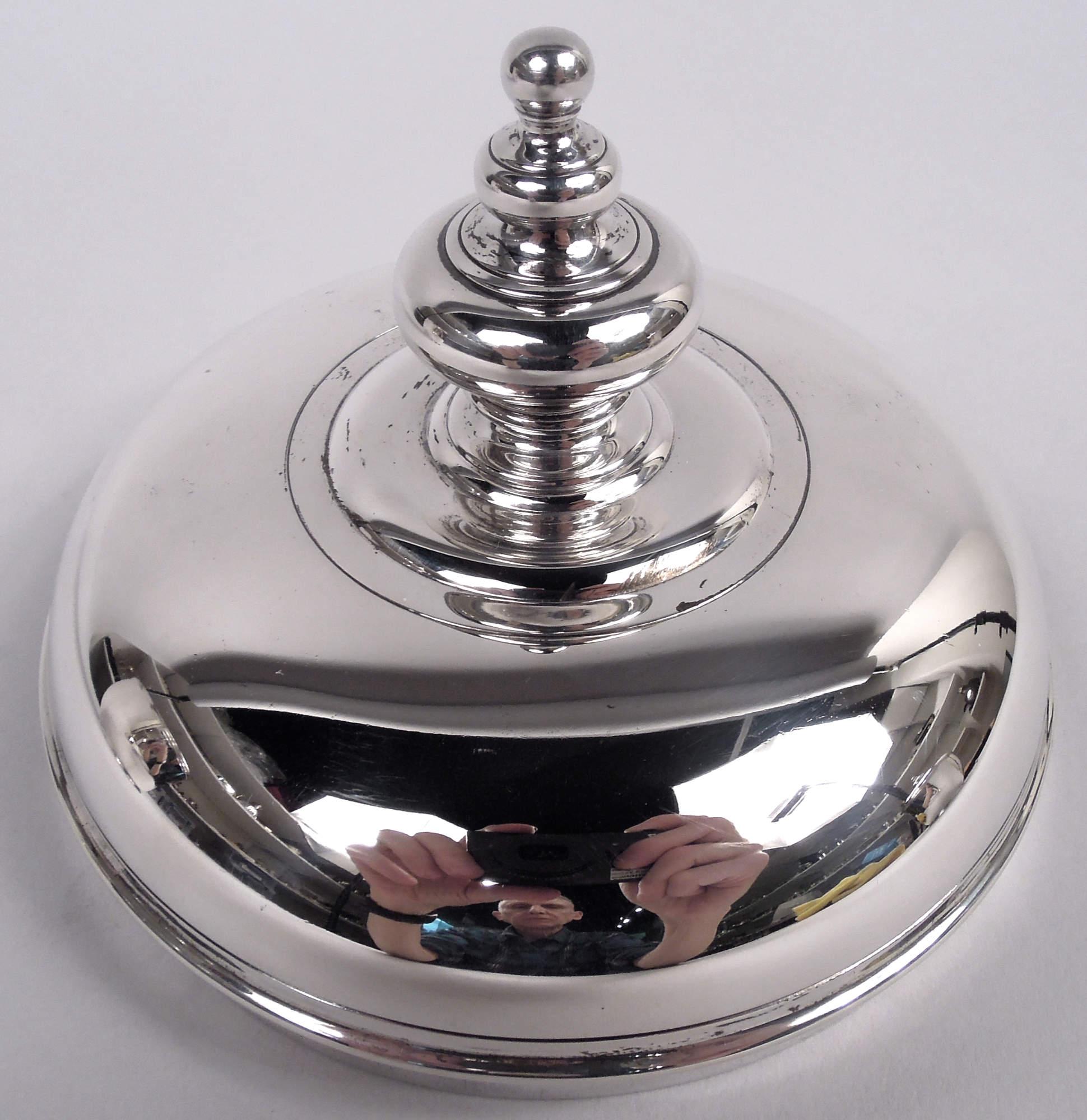 Americano Coppia di urne coperte in argento Tiffany American Modern Classic in vendita