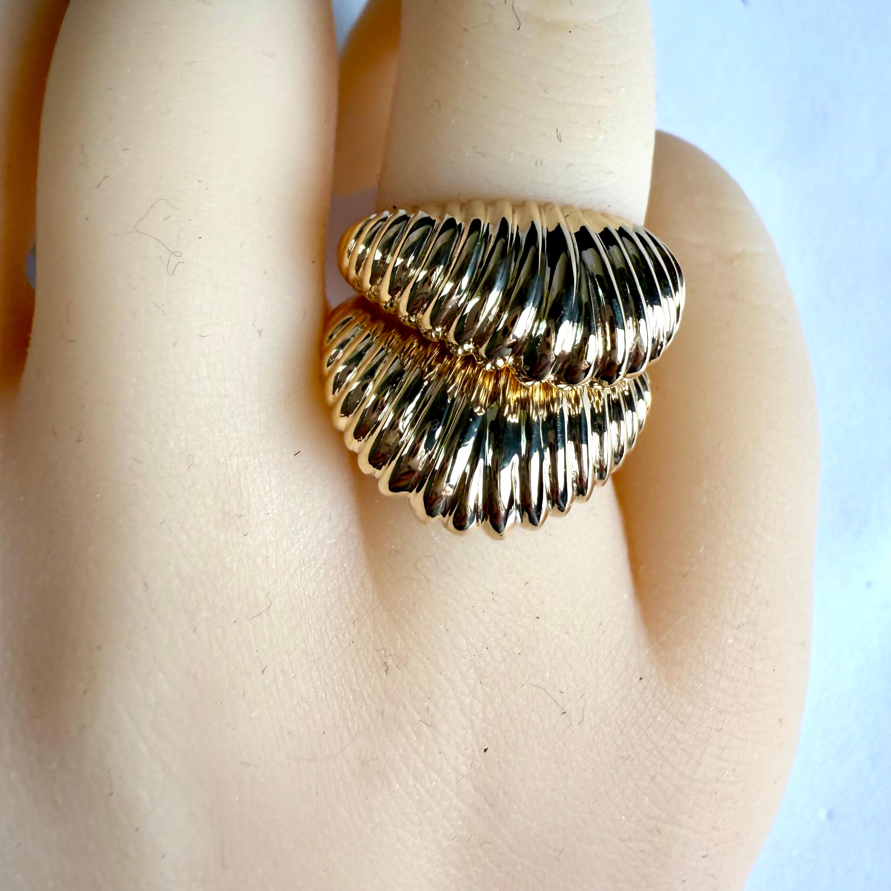 Paar Tiffany & Co. 14k Gold Jakobsmuschelringe, Satz von 2 im Angebot 3