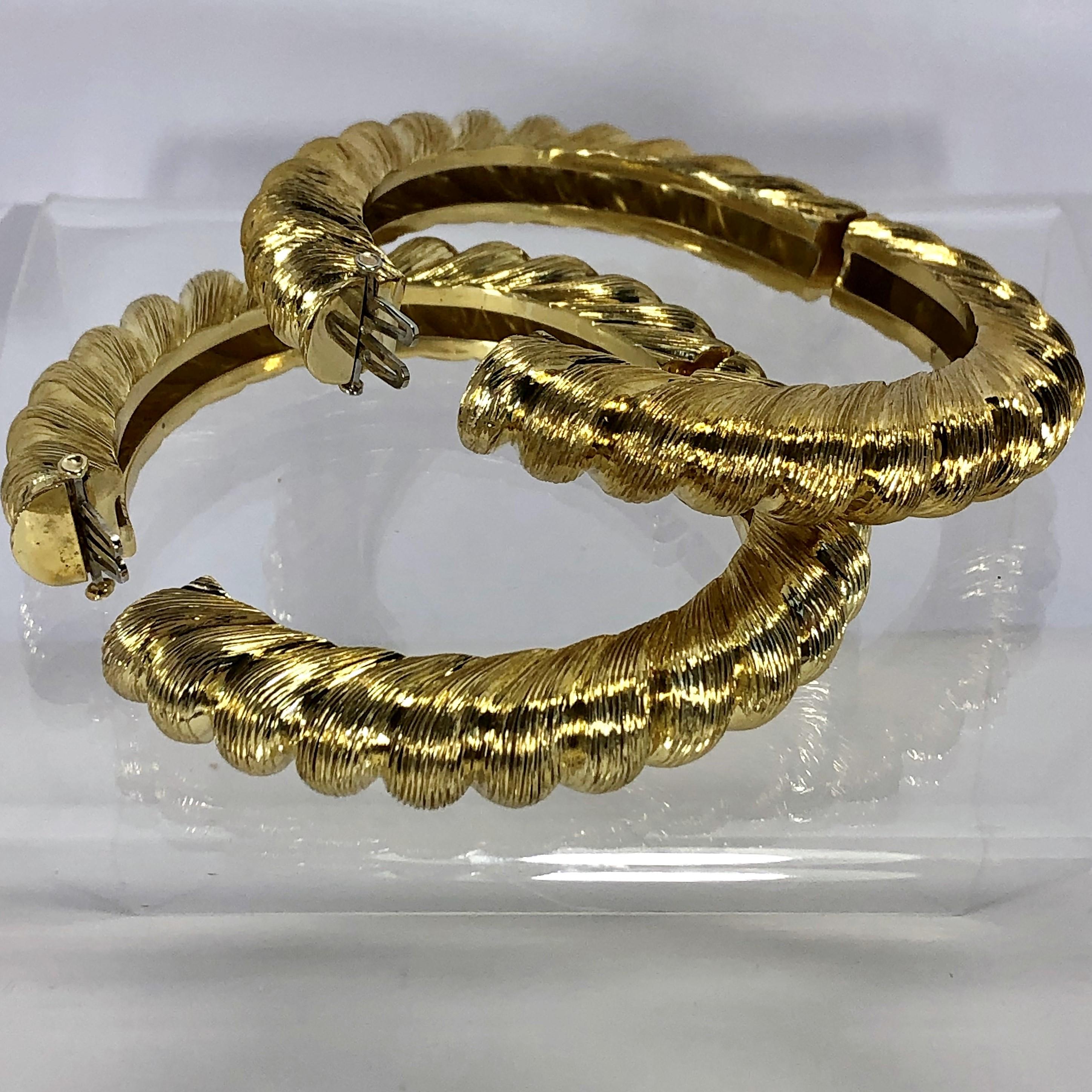 Pair of Tiffany & Co. Gold Rope Design Bangle Bracelets 1