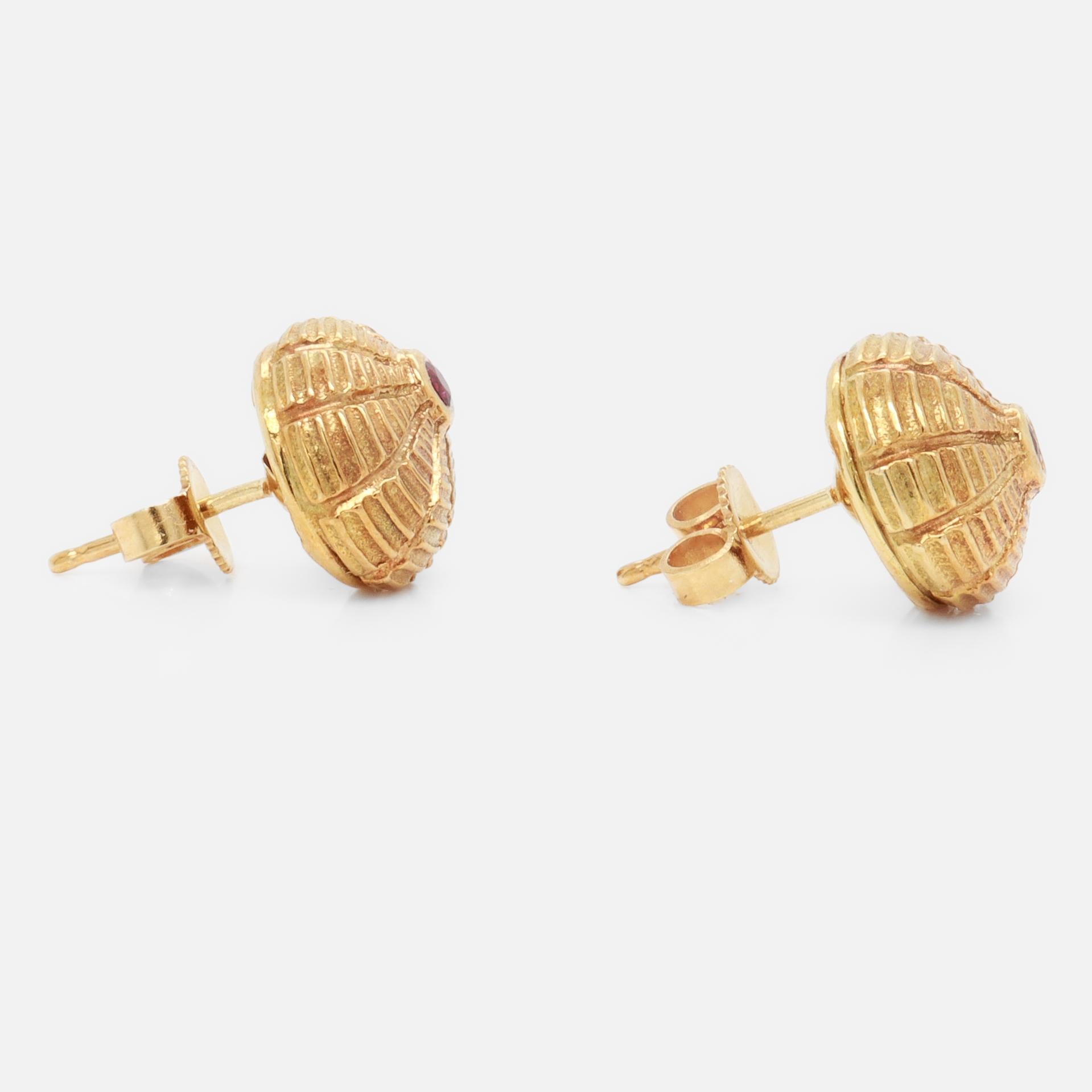 Paar von Tiffany & Co. Jean Schlumberger Taj Mahal-Ohrringe aus 18 Karat Roségold und Rubin Taj Mahal im Angebot 4